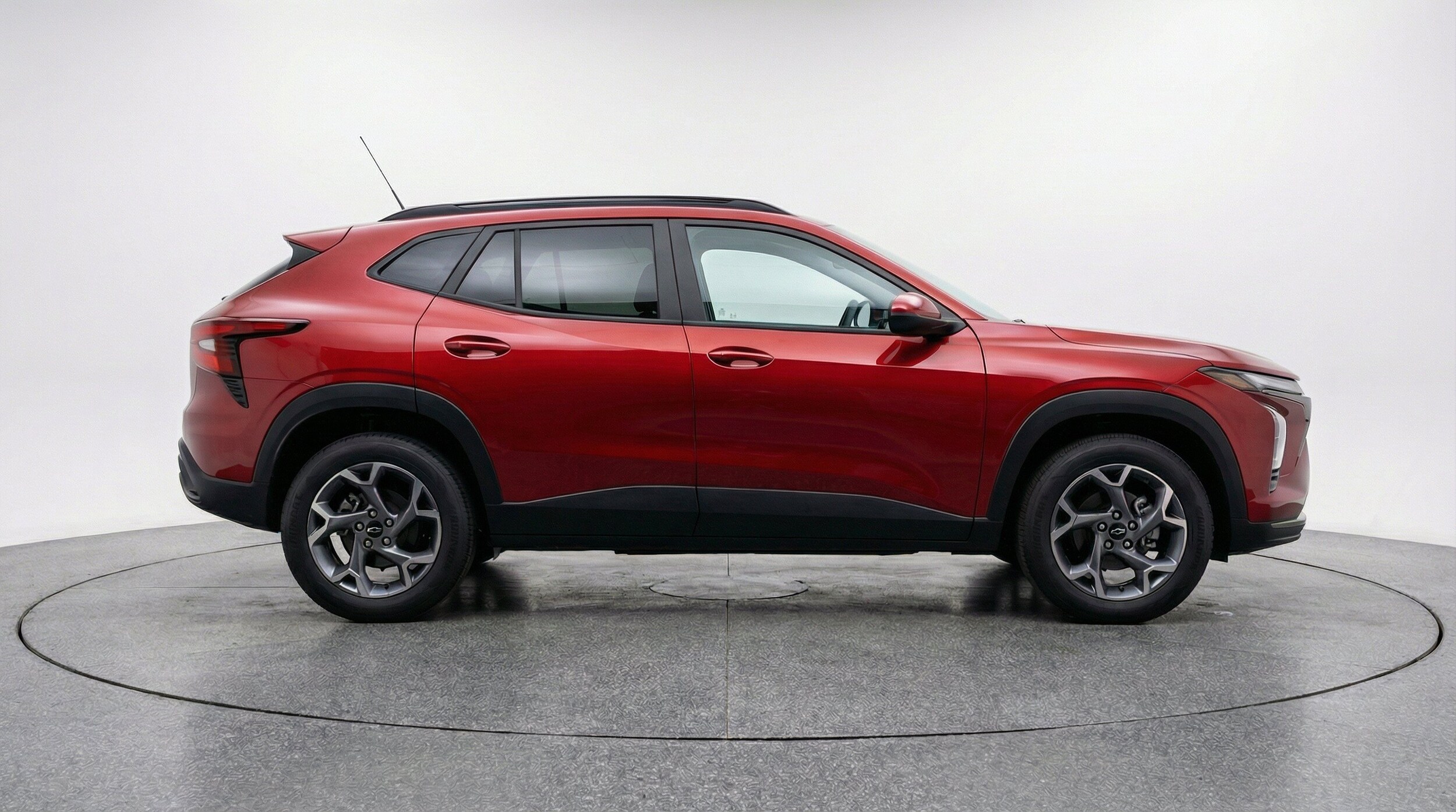Thumbnail: 2025 Chevrolet Trax - 10