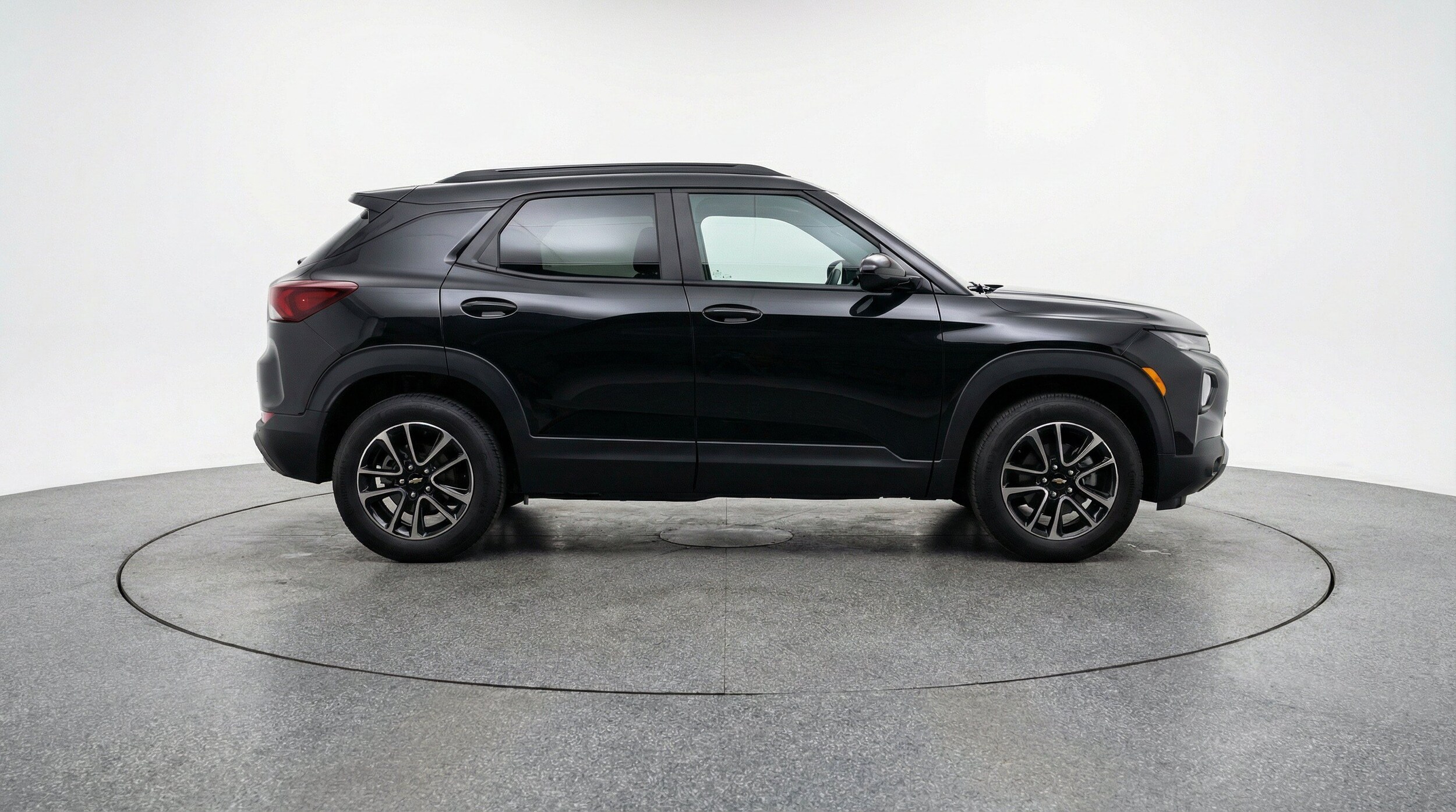 Thumbnail: 2025 Chevrolet TrailBlazer - 10
