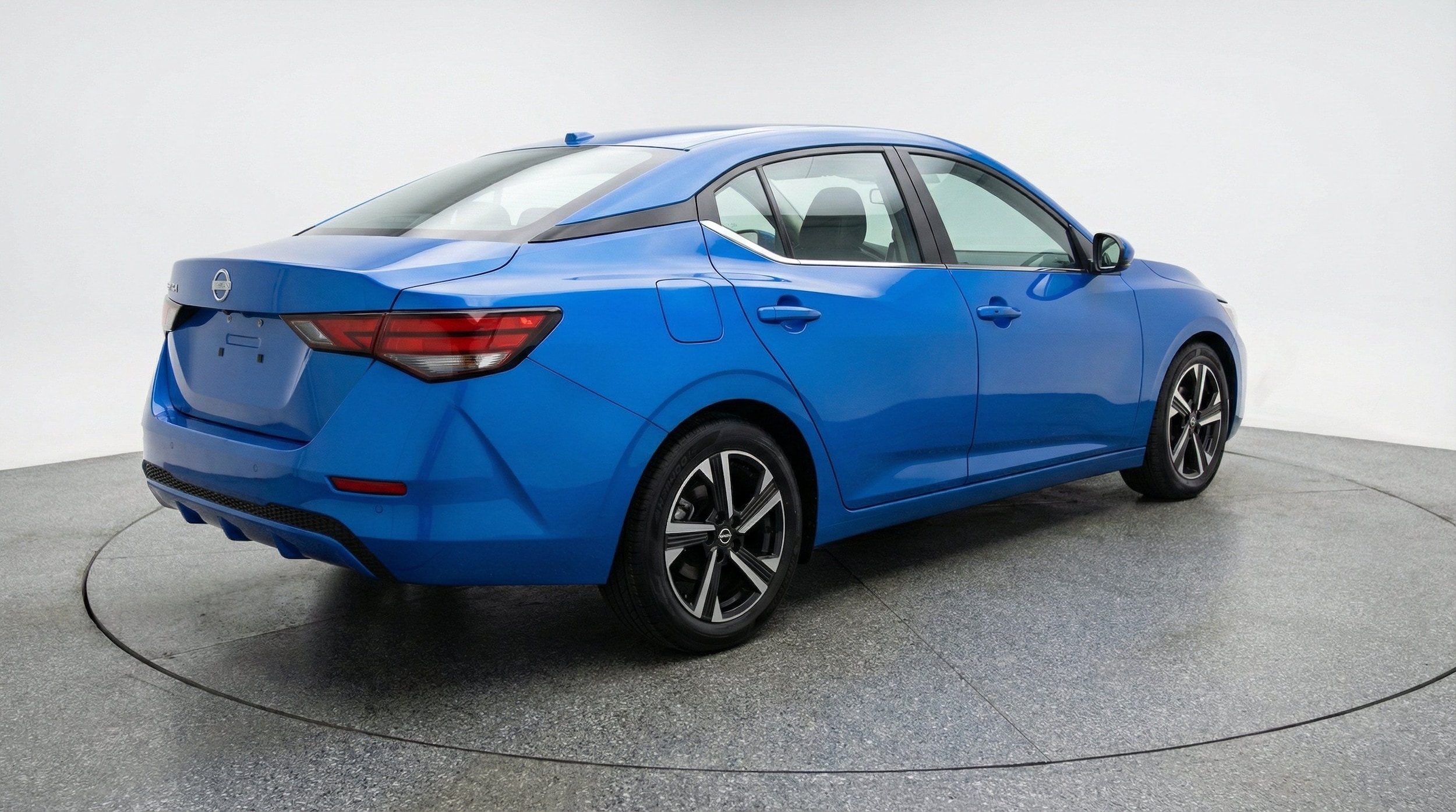 Thumbnail: 2025 Nissan Sentra - 9
