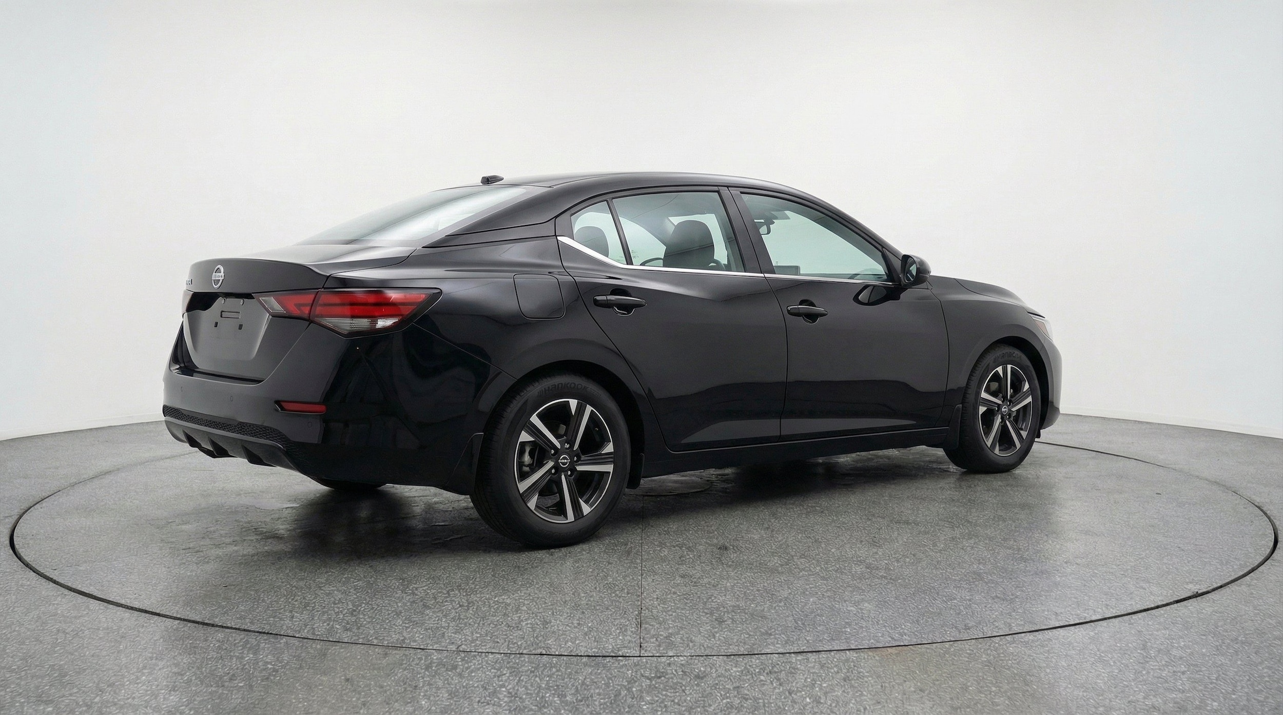 Thumbnail: 2025 Nissan Sentra - 9