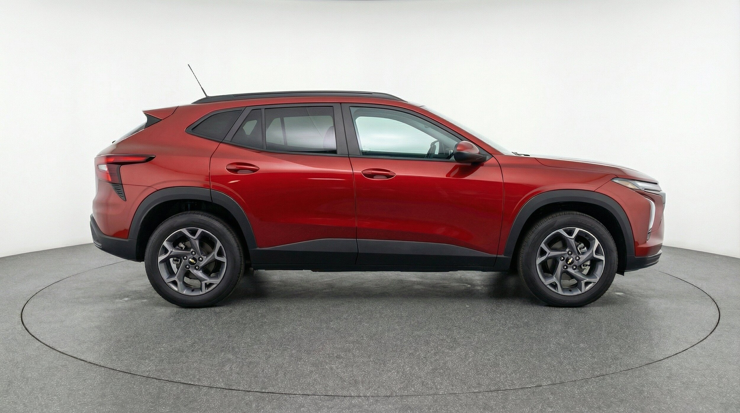Thumbnail: 2025 Chevrolet Trax - 10