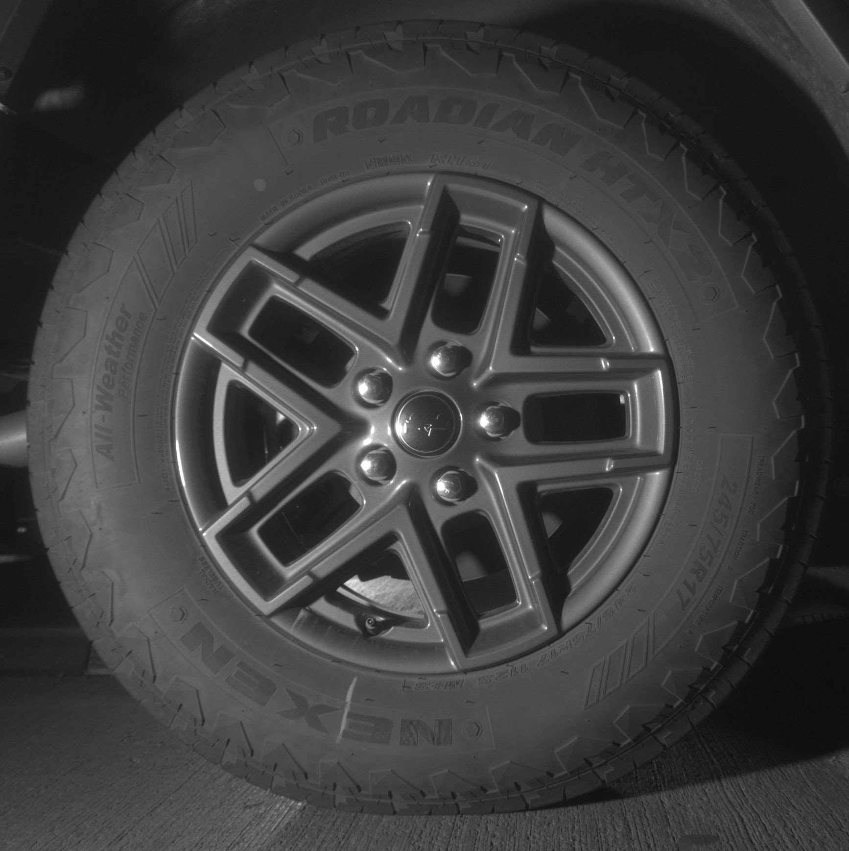 Thumbnail: 2025 Jeep Wrangler - 15