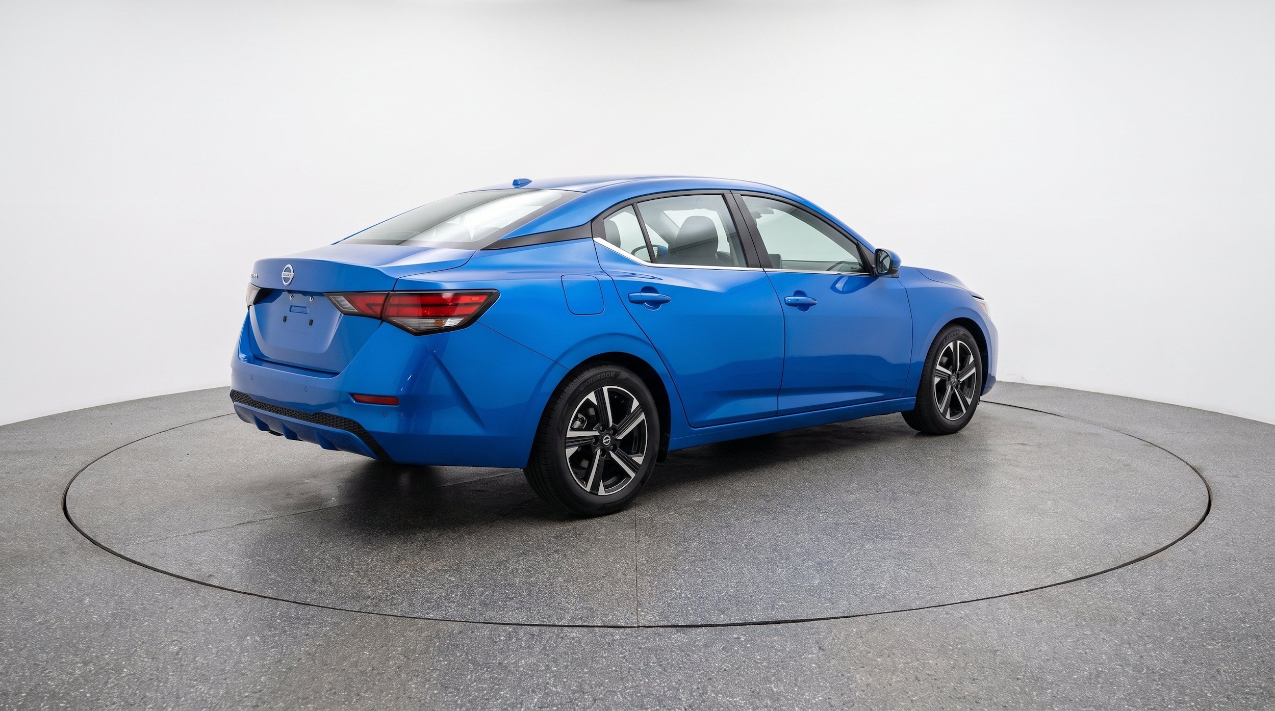 Thumbnail: 2025 Nissan Sentra - 9