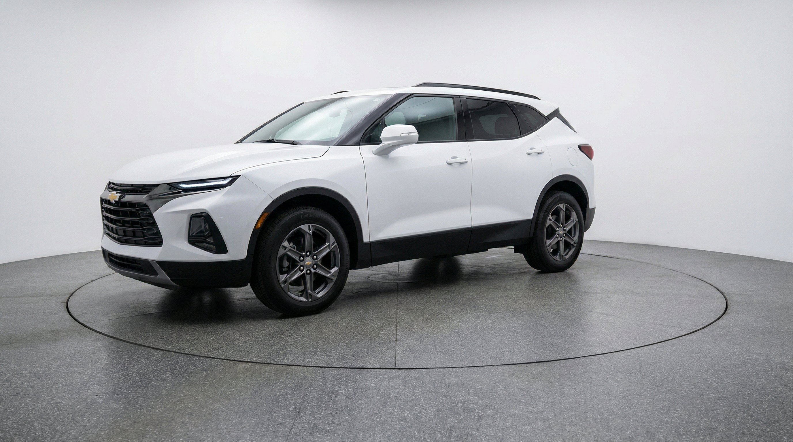 Thumbnail: 2025 Chevrolet Blazer - 3