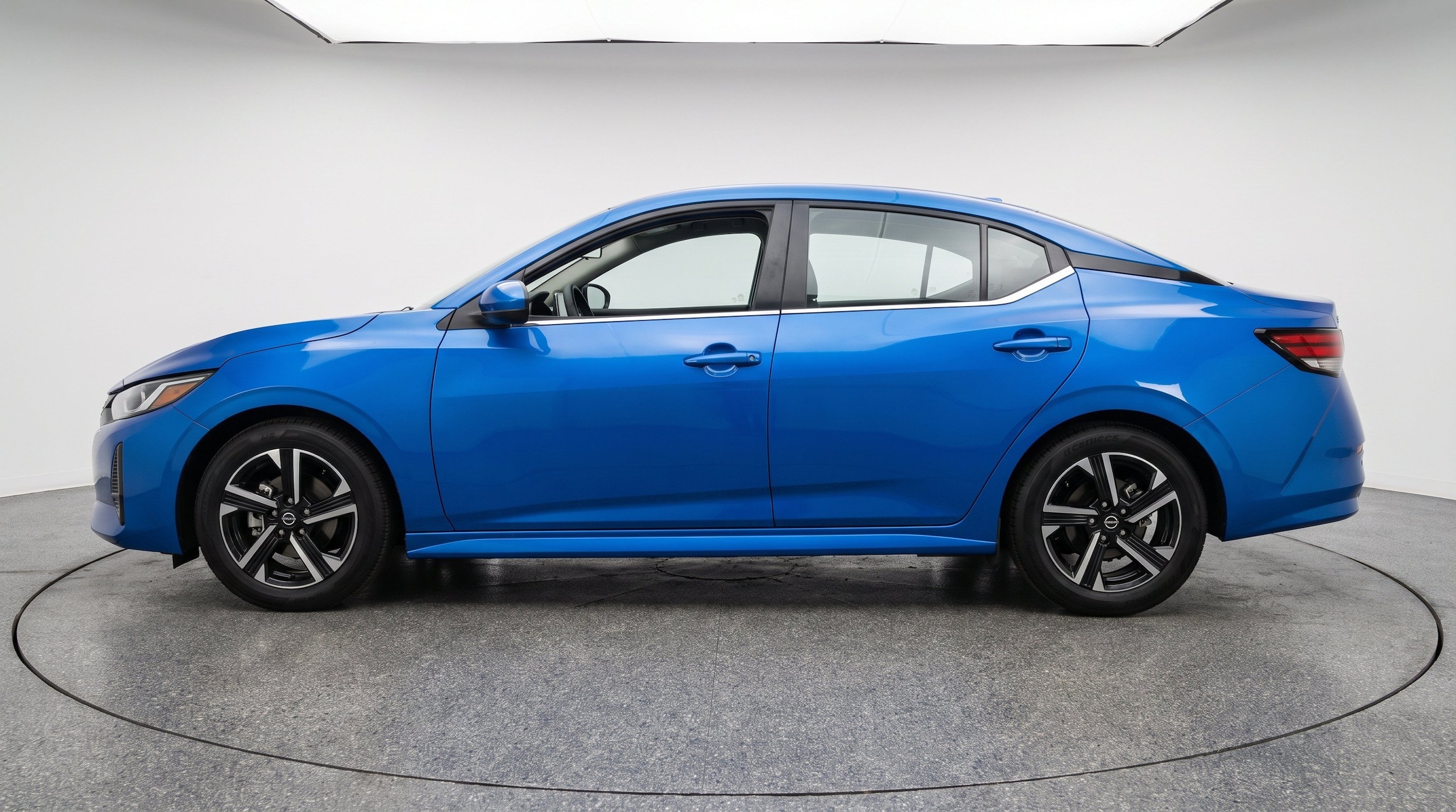 Thumbnail: 2025 Nissan Sentra - 5