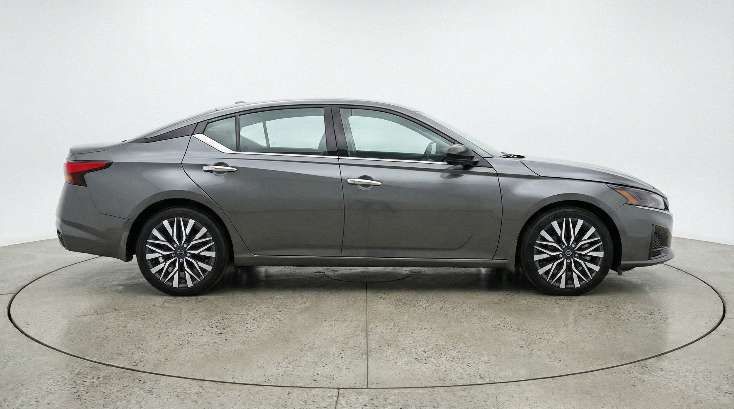 Thumbnail: 2025 Nissan Altima - 10