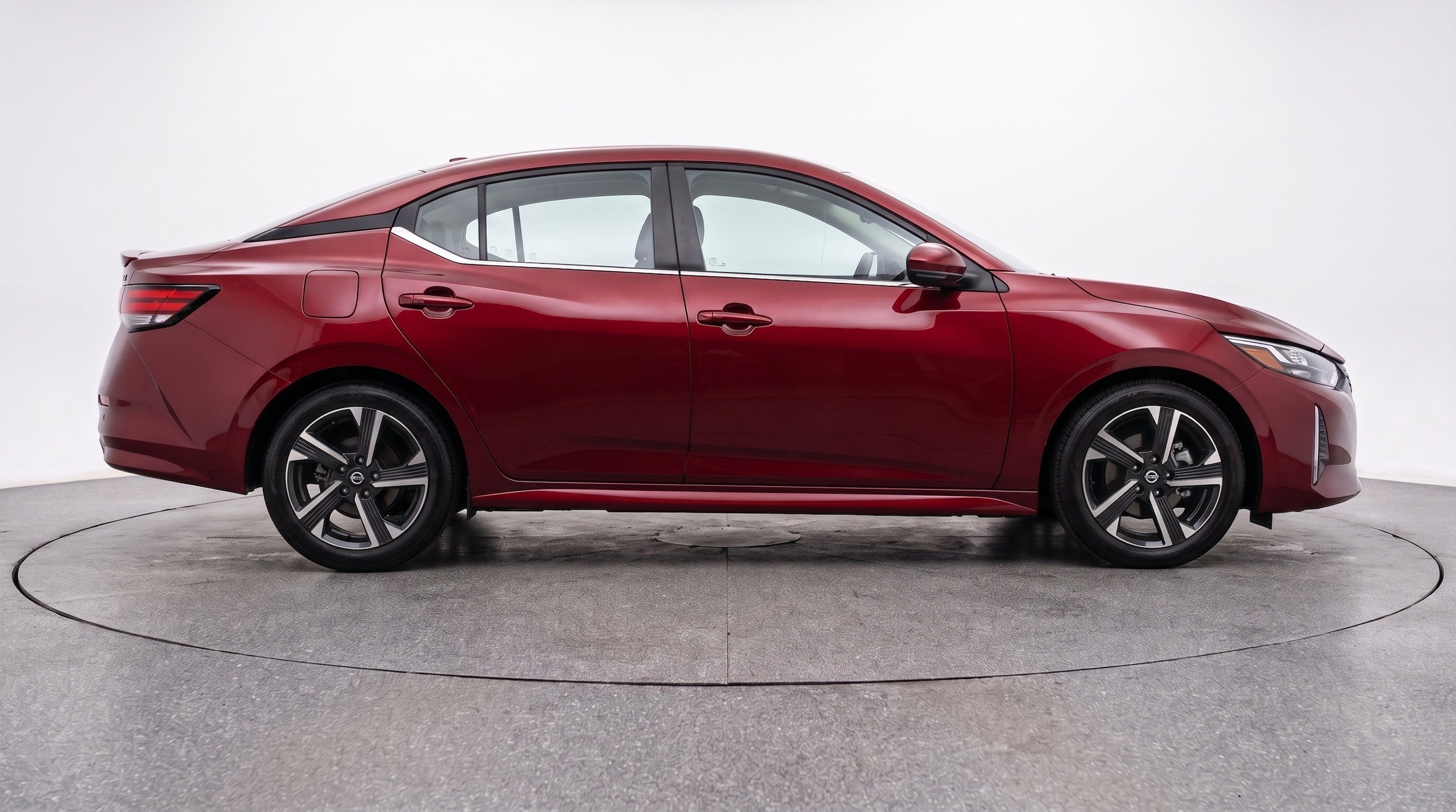 Thumbnail: 2025 Nissan Sentra - 10