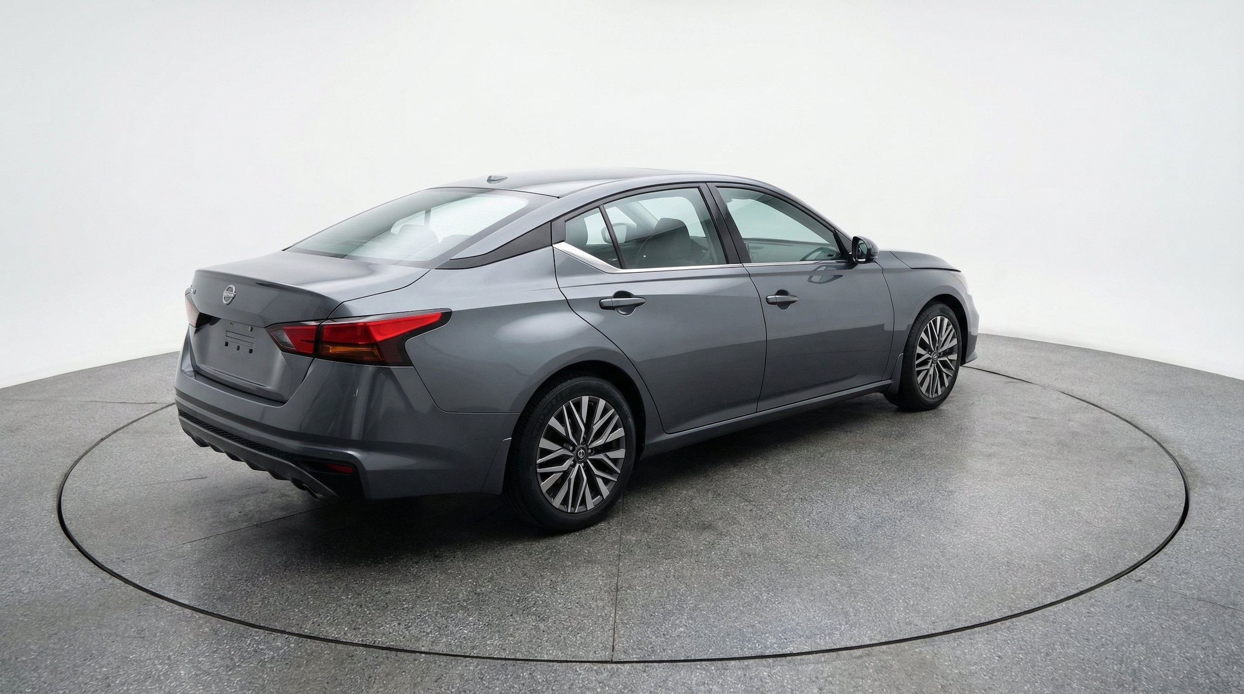 Thumbnail: 2025 Nissan Altima - 9
