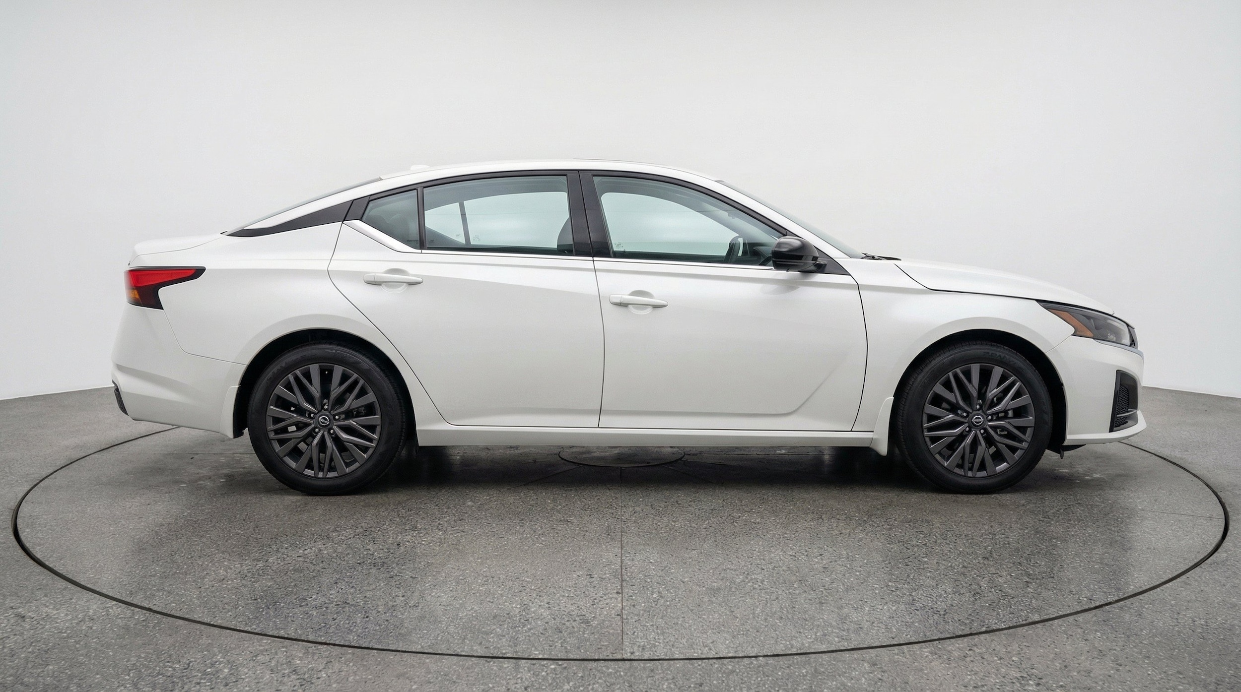 Thumbnail: 2026 Nissan Altima - 10