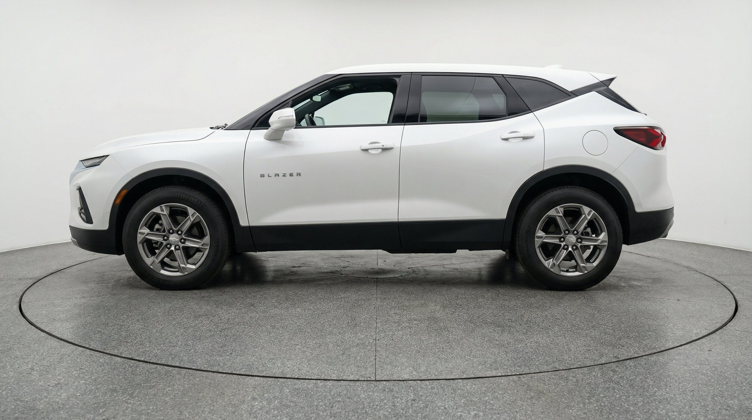 Thumbnail: 2026 Chevrolet Blazer - 5