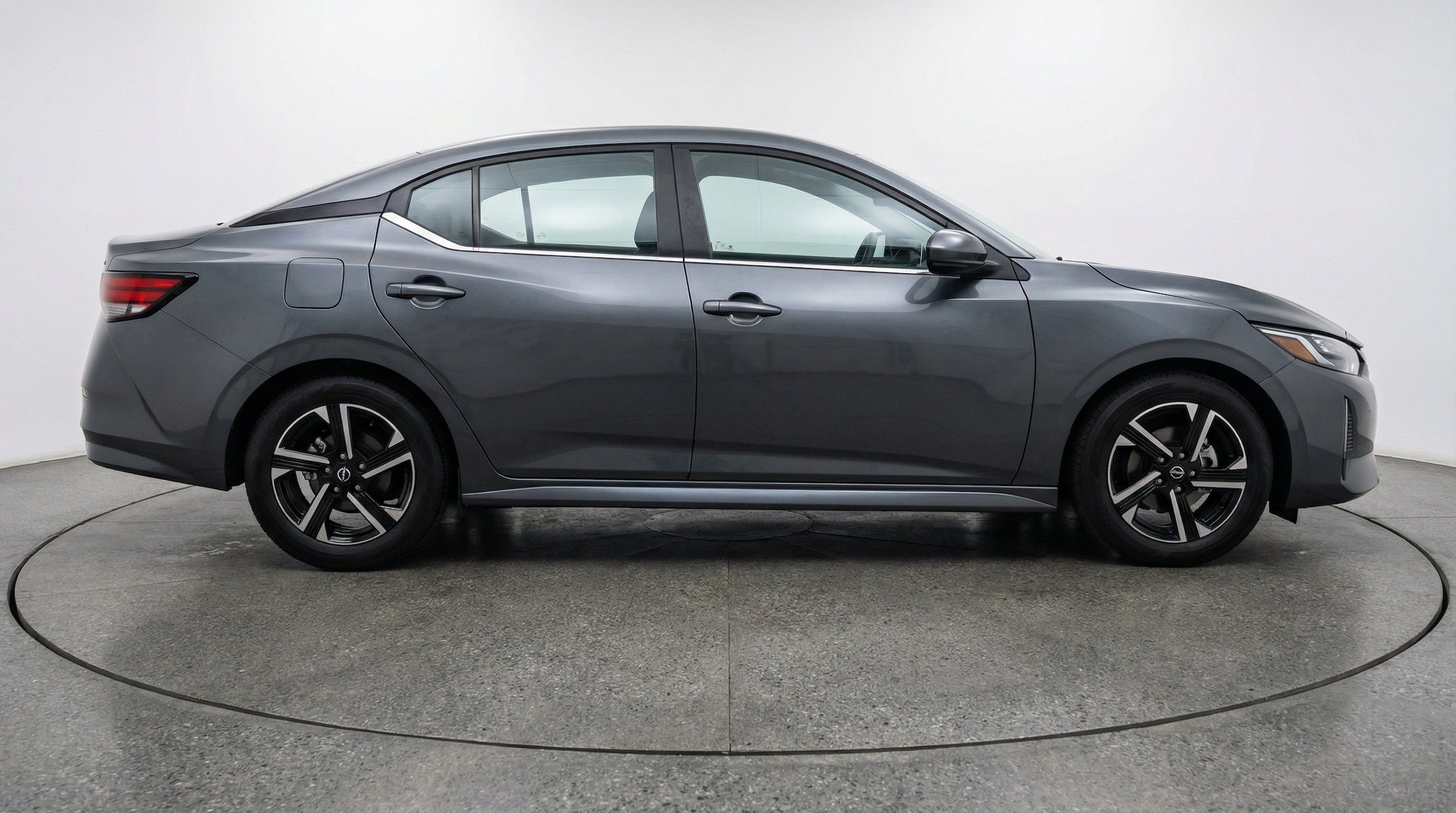 Thumbnail: 2025 Nissan Sentra - 10