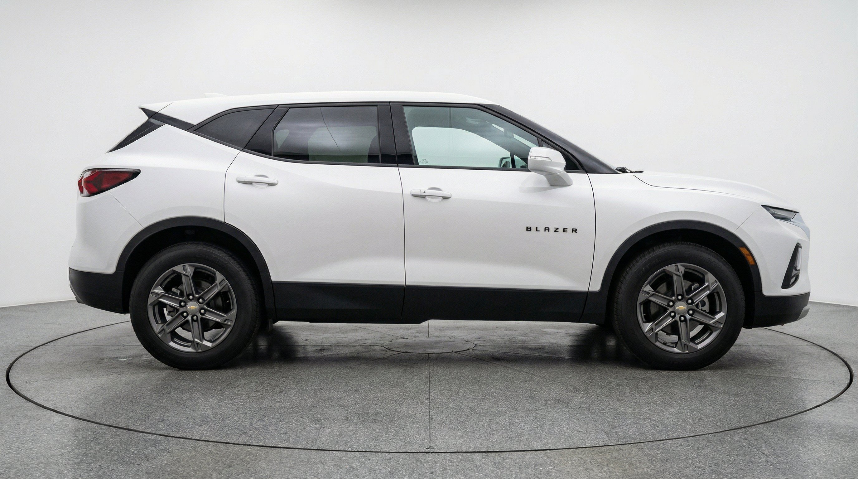 Thumbnail: 2026 Chevrolet Blazer - 10