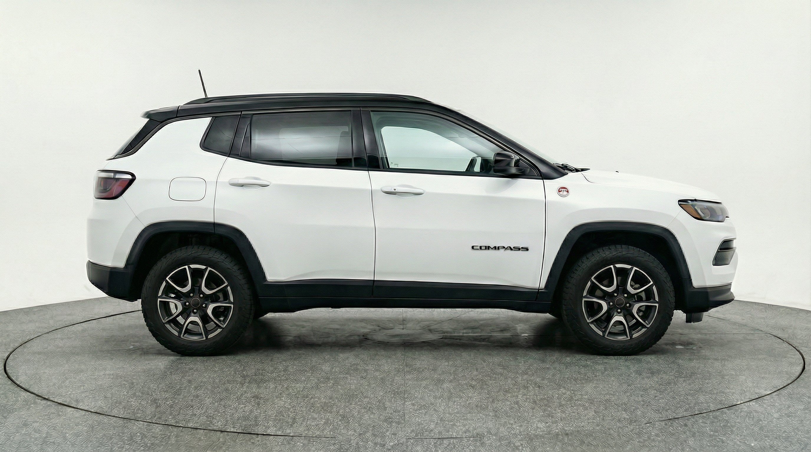 Thumbnail: 2025 Jeep Compass - 10