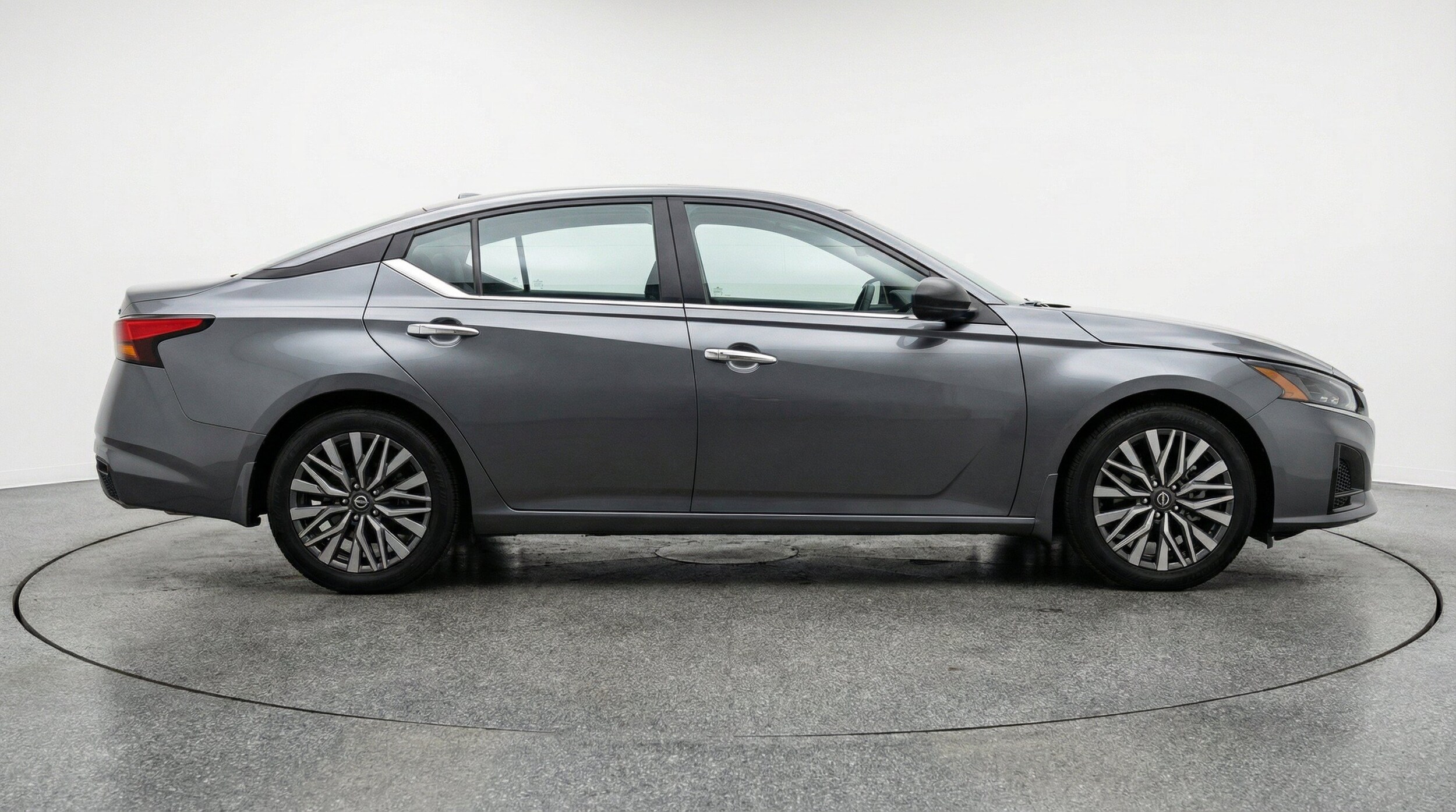 Thumbnail: 2025 Nissan Altima - 10