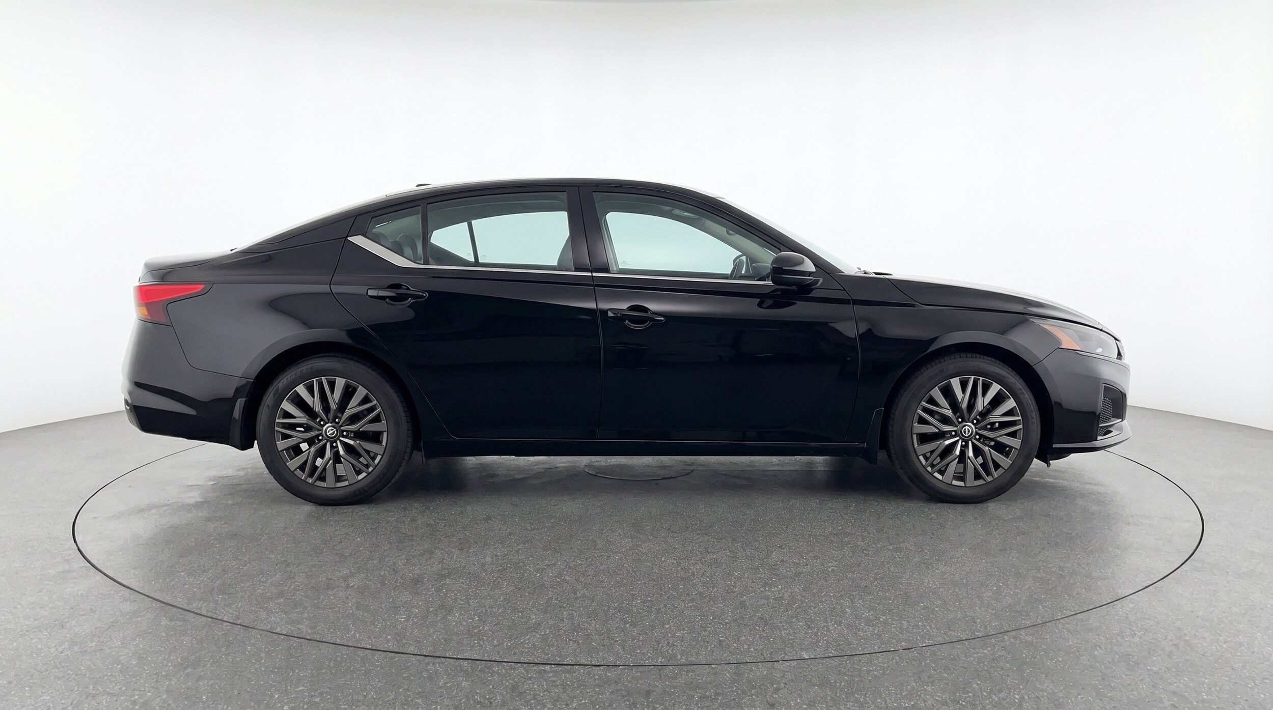 Thumbnail: 2026 Nissan Altima - 10