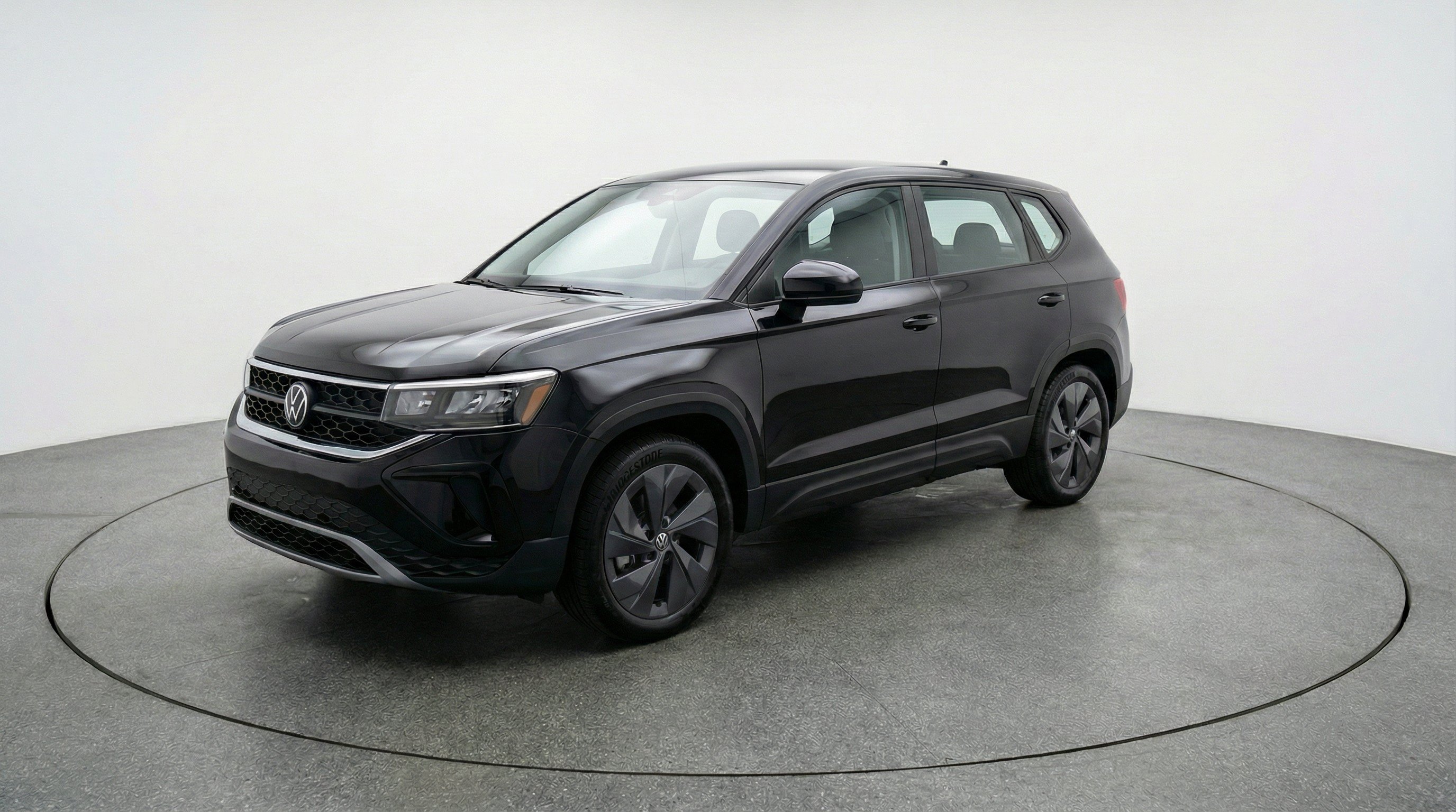 Thumbnail: 2026 Volkswagen Taos - 3