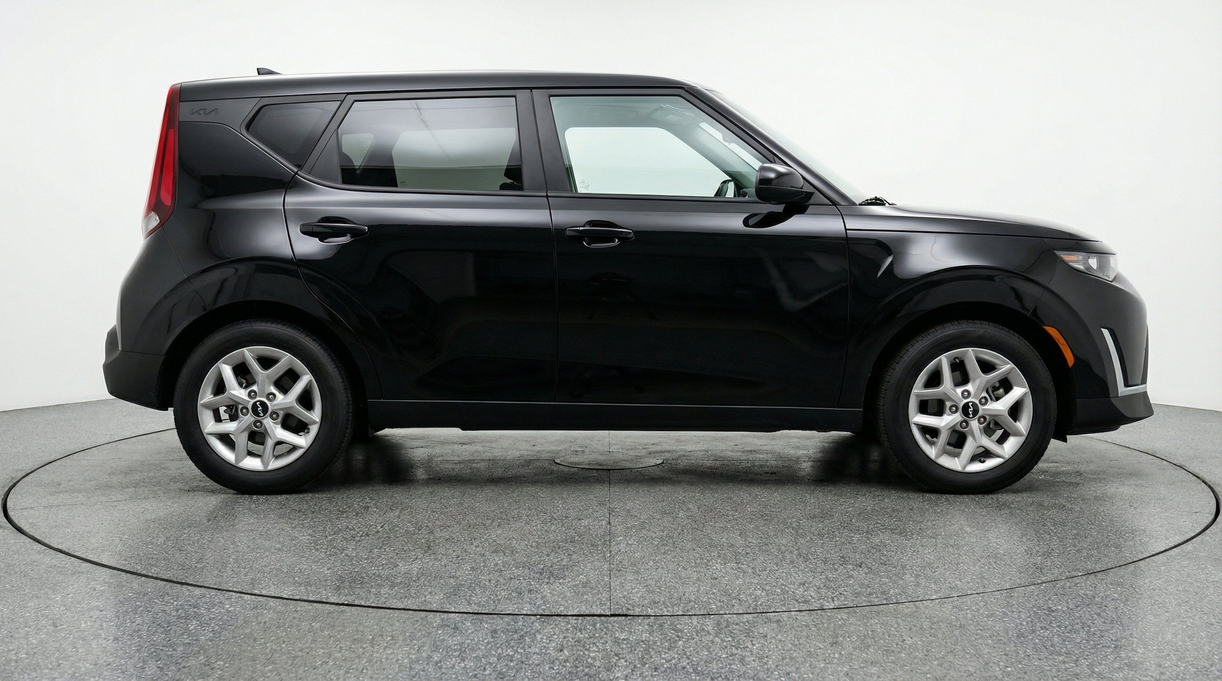 Thumbnail: 2025 Kia Soul - 10