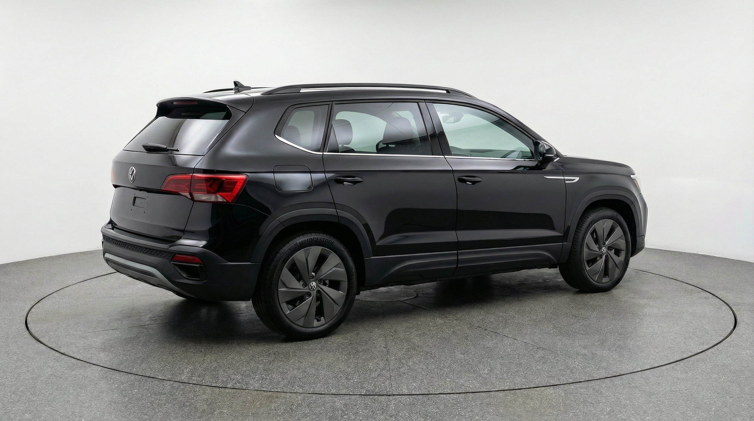 Thumbnail: 2026 Volkswagen Taos - 9