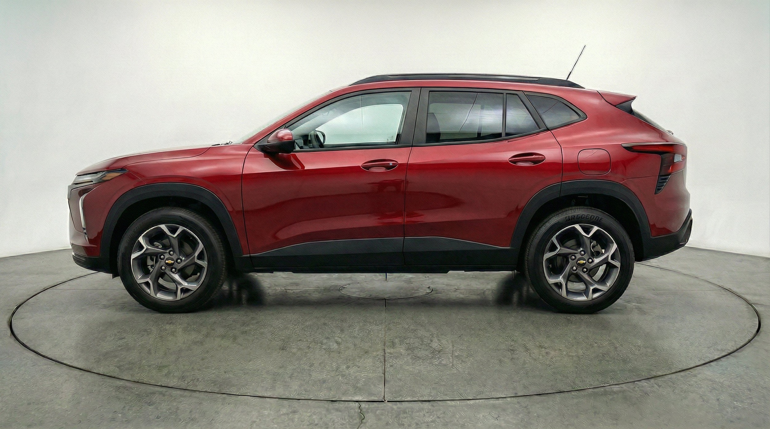 Thumbnail: 2025 Chevrolet Trax - 5
