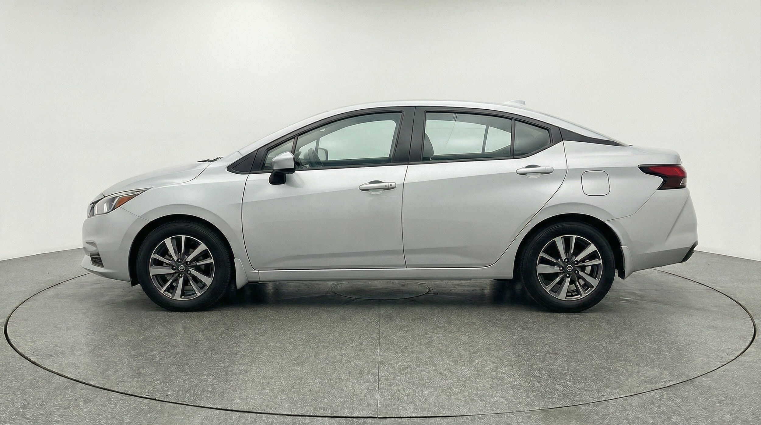 Thumbnail: 2025 Nissan Versa - 5