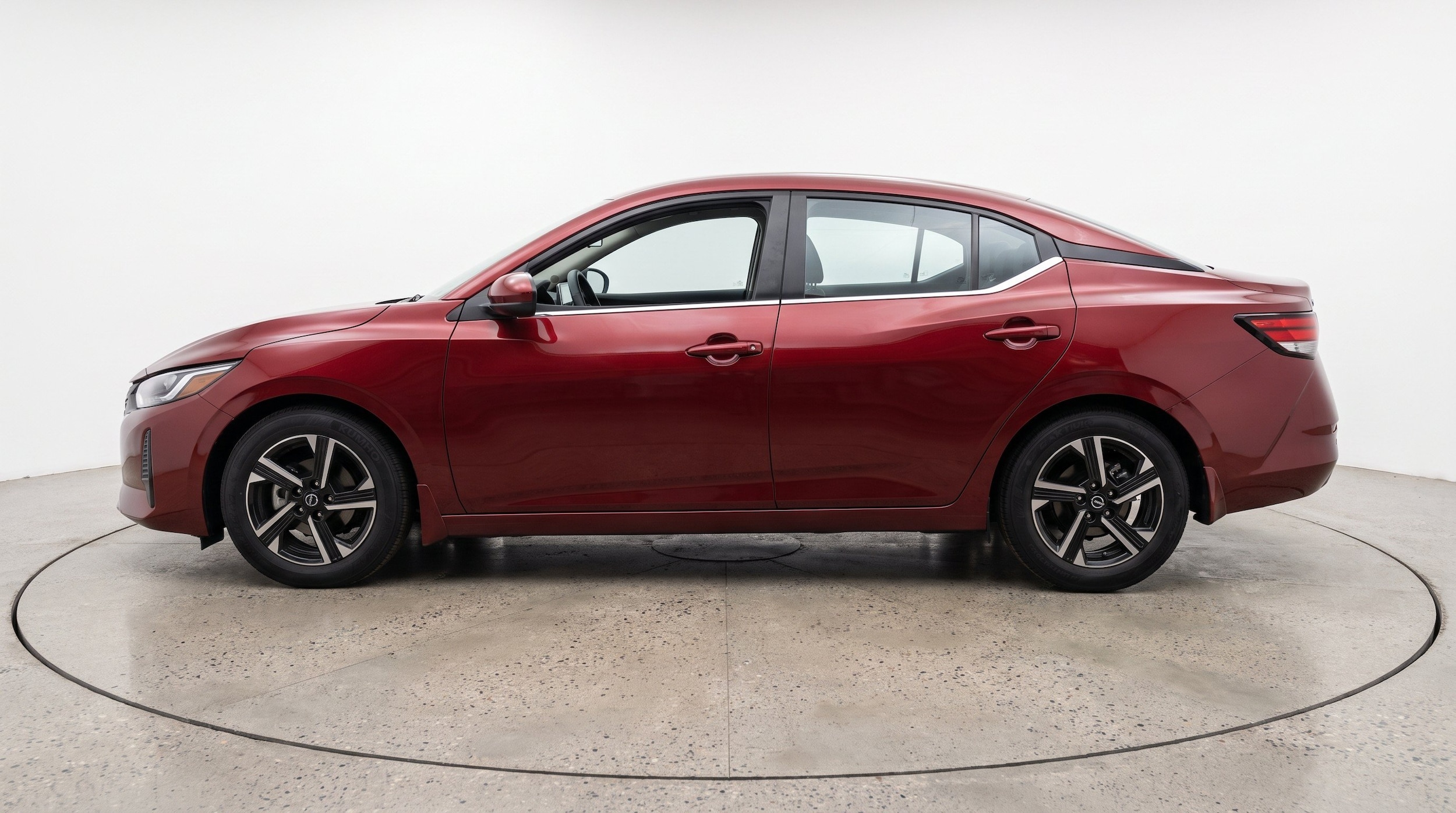 Thumbnail: 2025 Nissan Sentra - 5