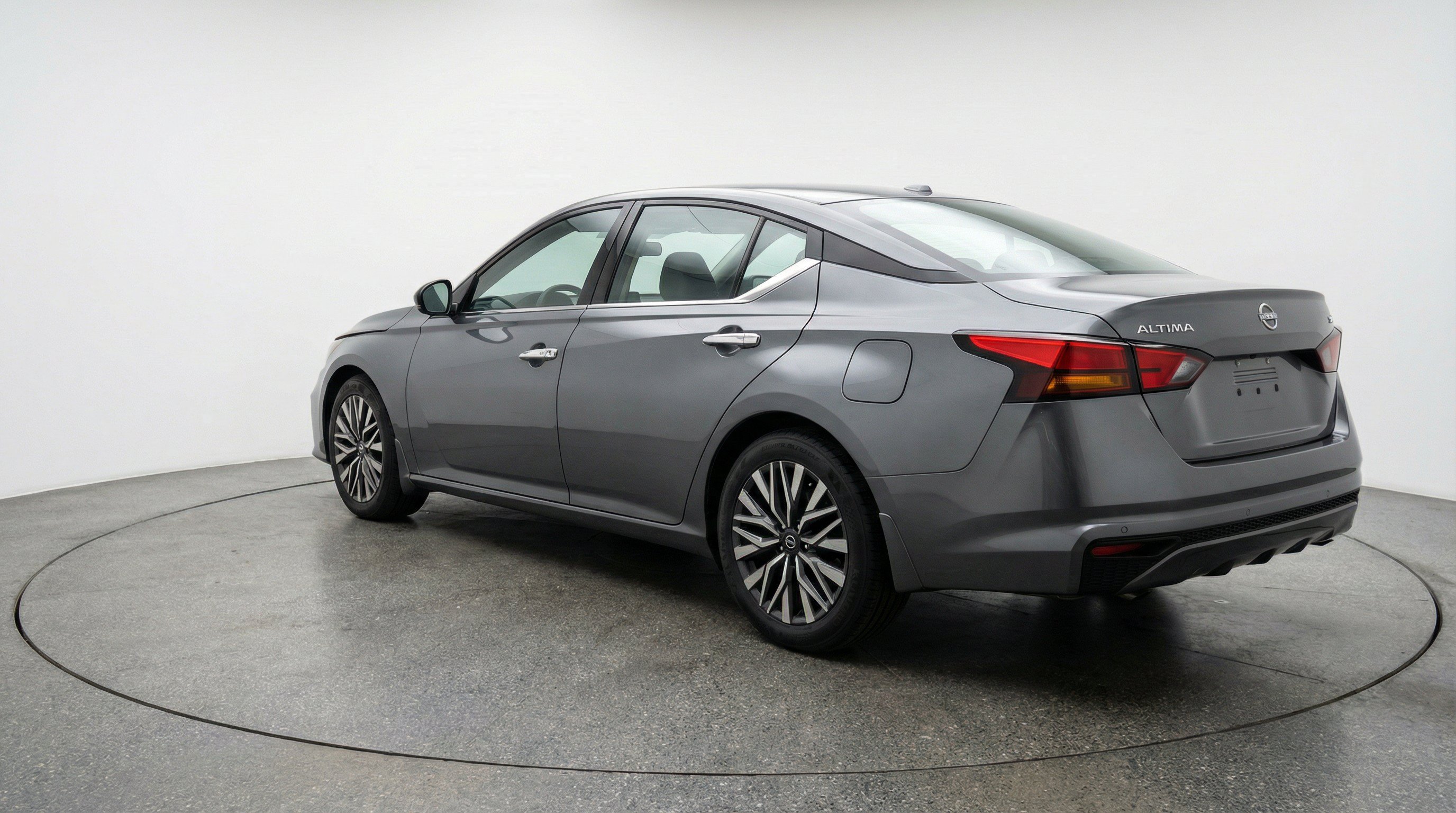Thumbnail: 2025 Nissan Altima - 6