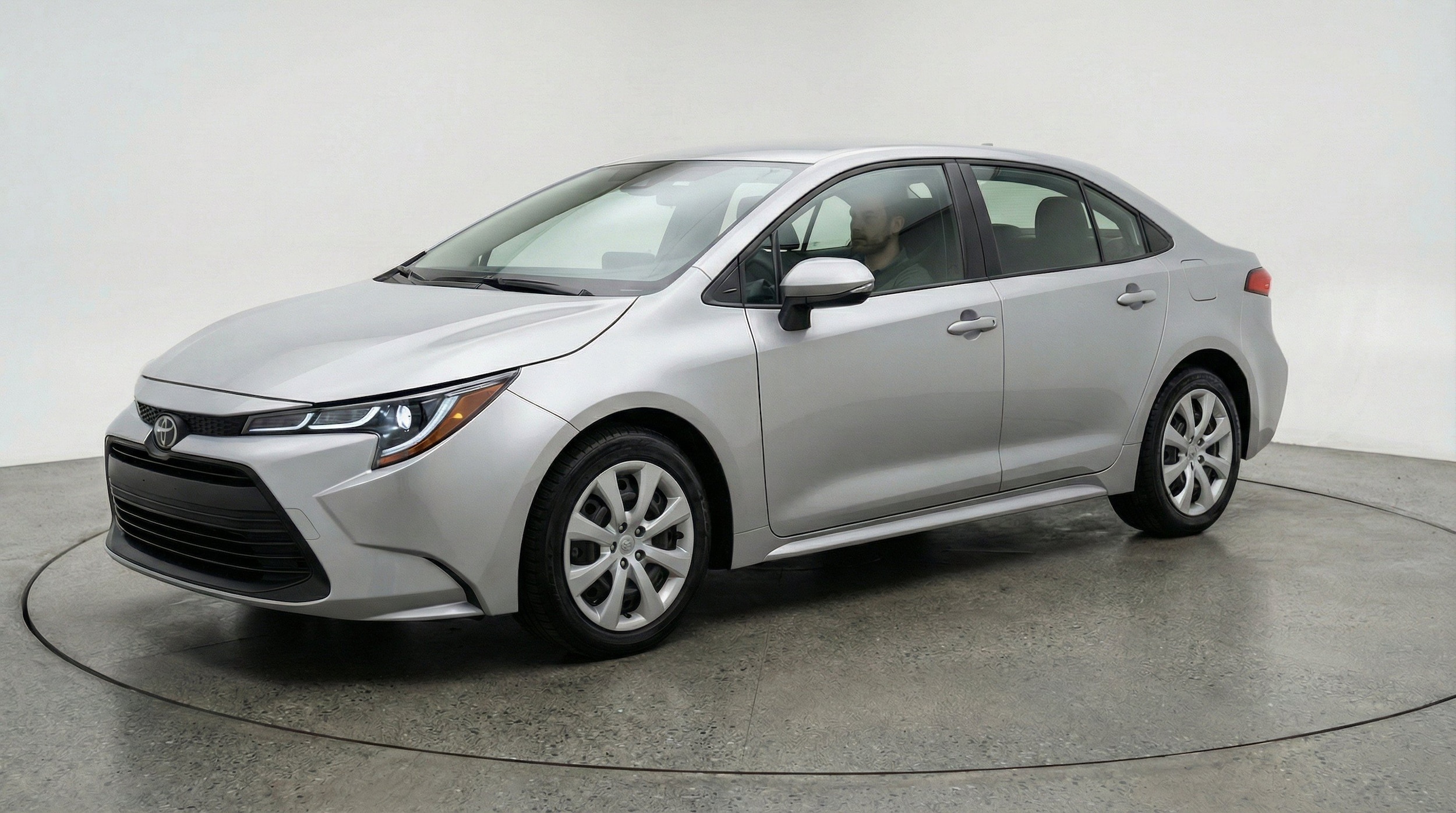 Thumbnail: 2025 Toyota Corolla - 3