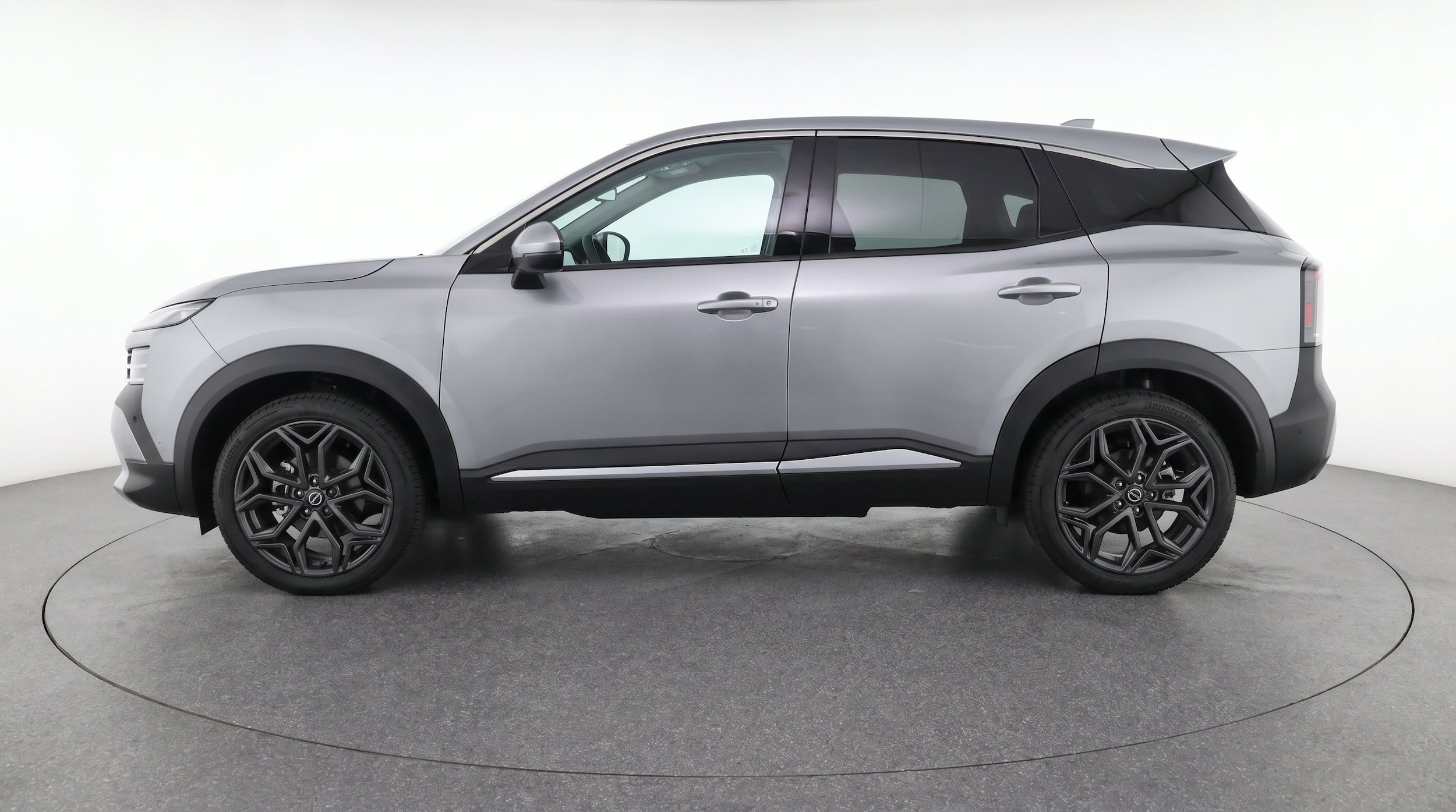 Thumbnail: 2026 Nissan Kicks - 5