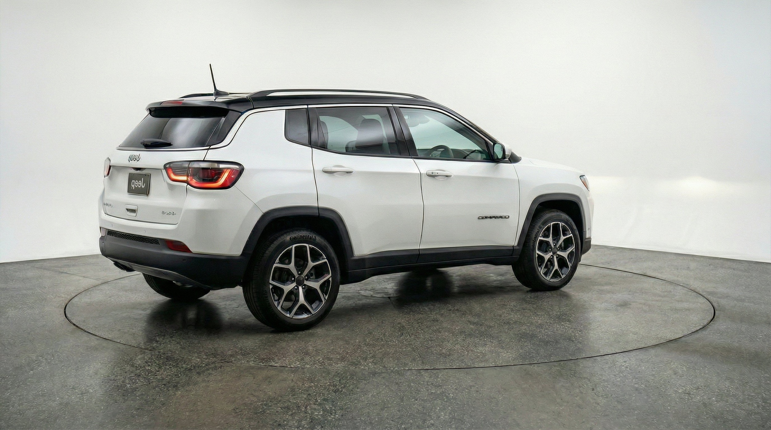 Thumbnail: 2025 Jeep Compass - 9