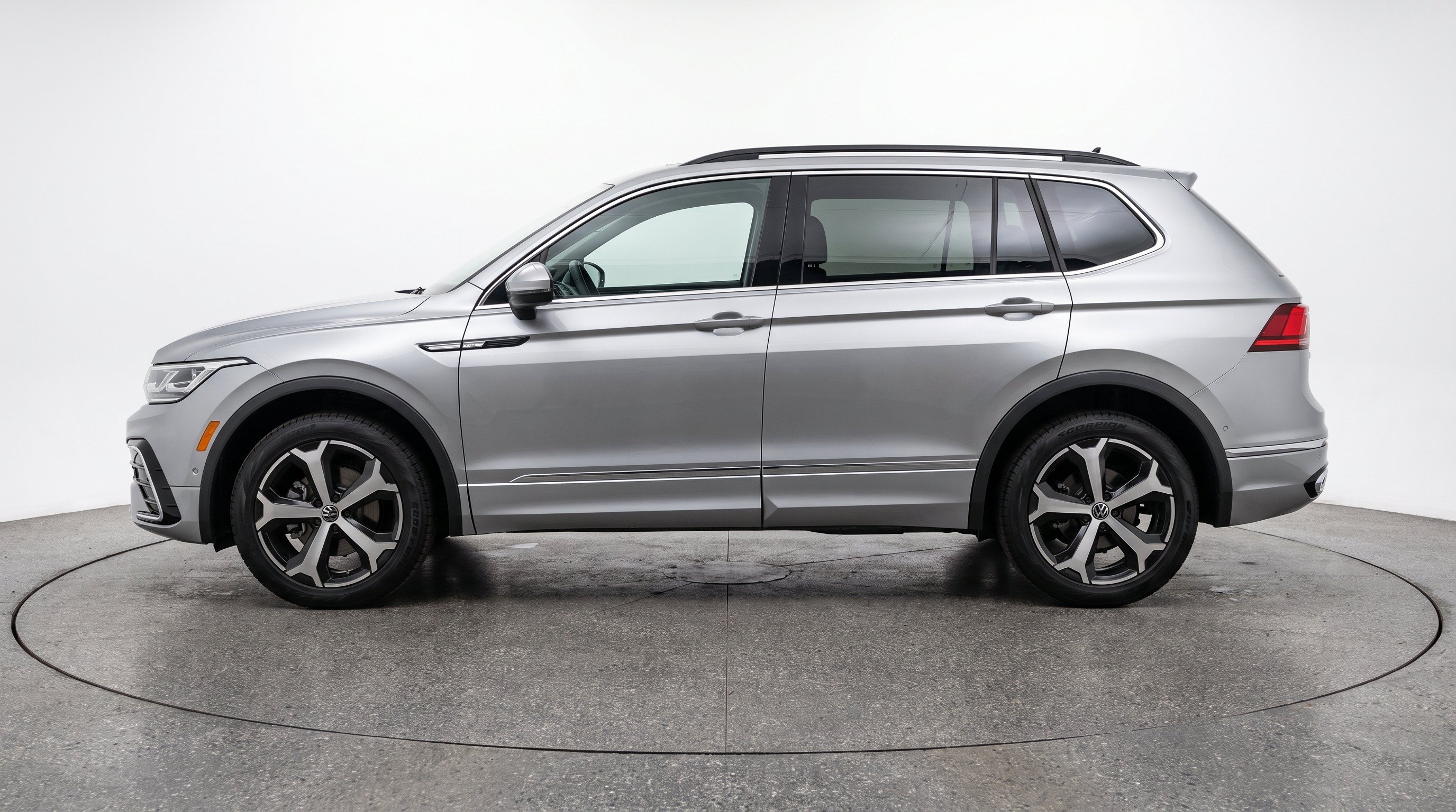 Thumbnail: 2026 Volkswagen Tiguan - 5