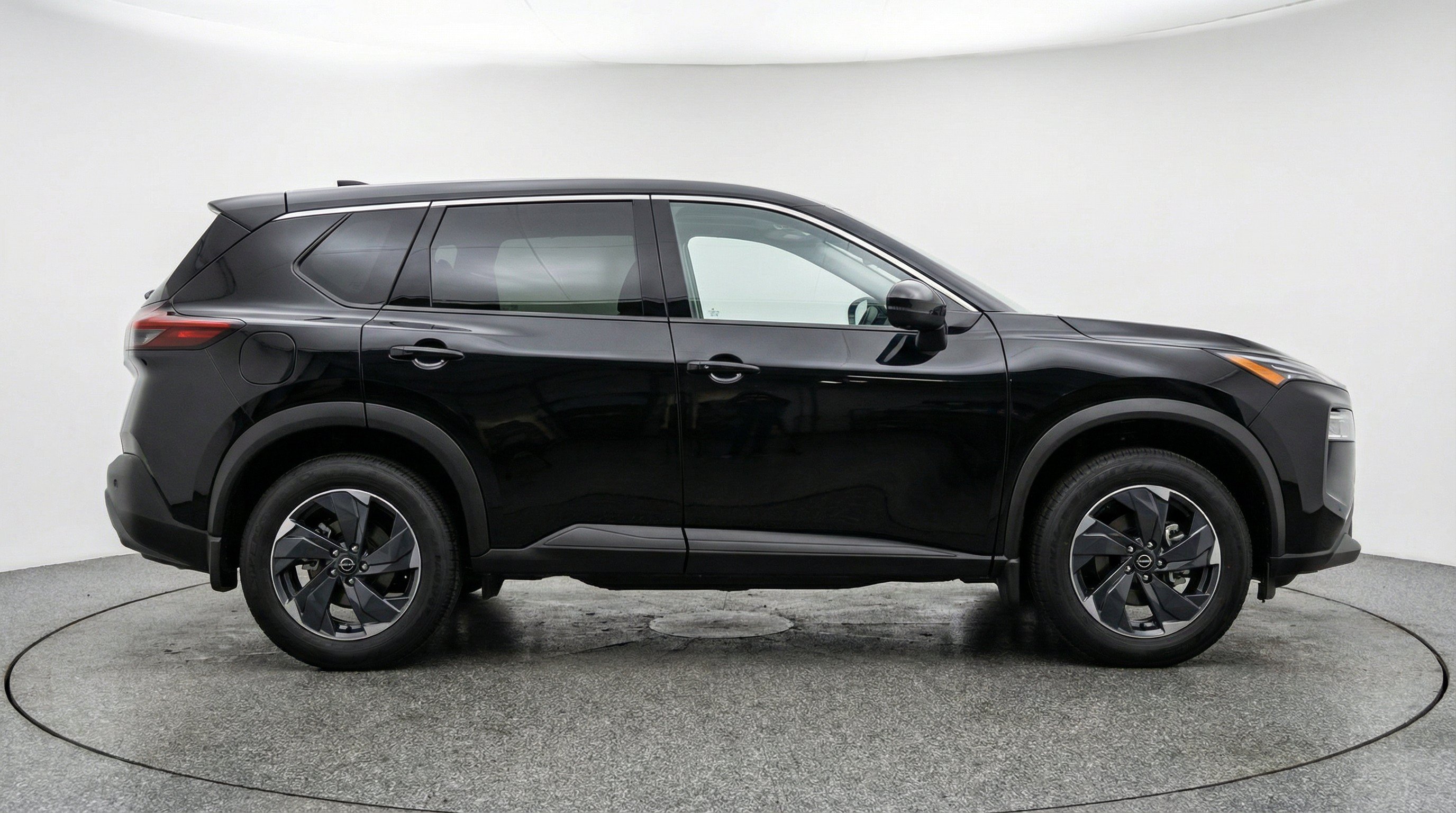 Thumbnail: 2025 Nissan Rogue - 10