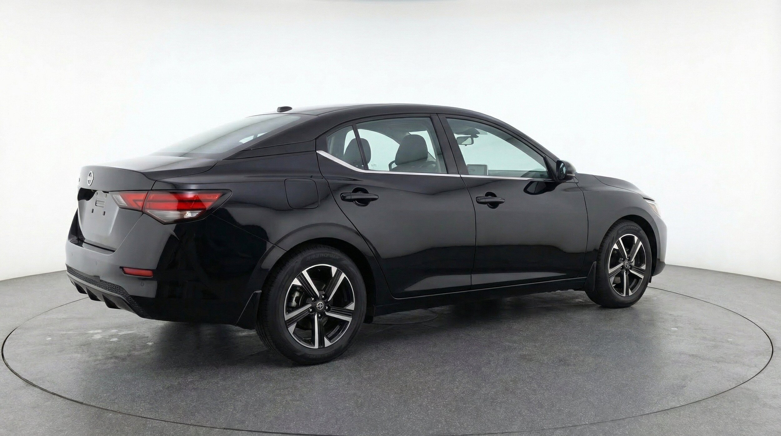Thumbnail: 2025 Nissan Sentra - 9