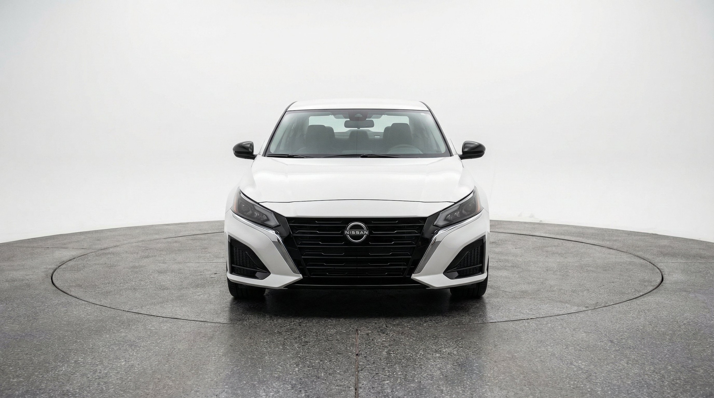 Thumbnail: 2025 Nissan Altima - 2