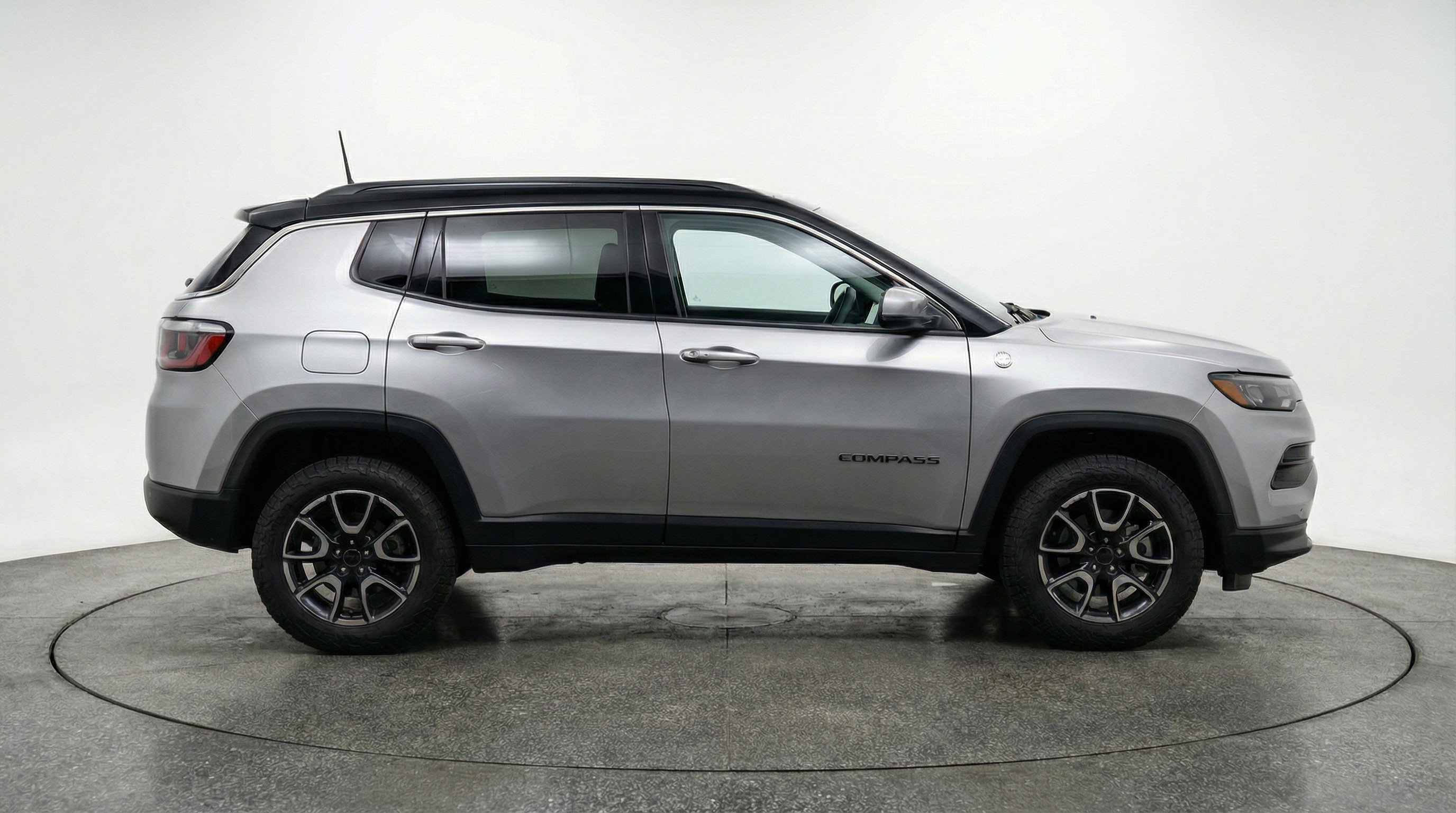 Thumbnail: 2025 Jeep Compass - 10