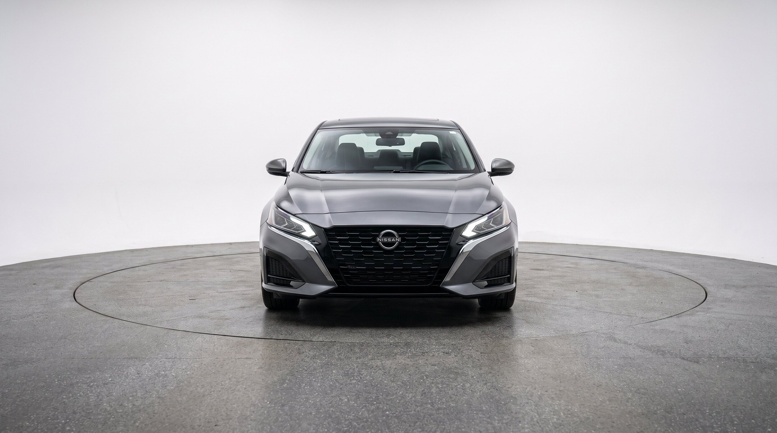 Thumbnail: 2025 Nissan Altima - 2