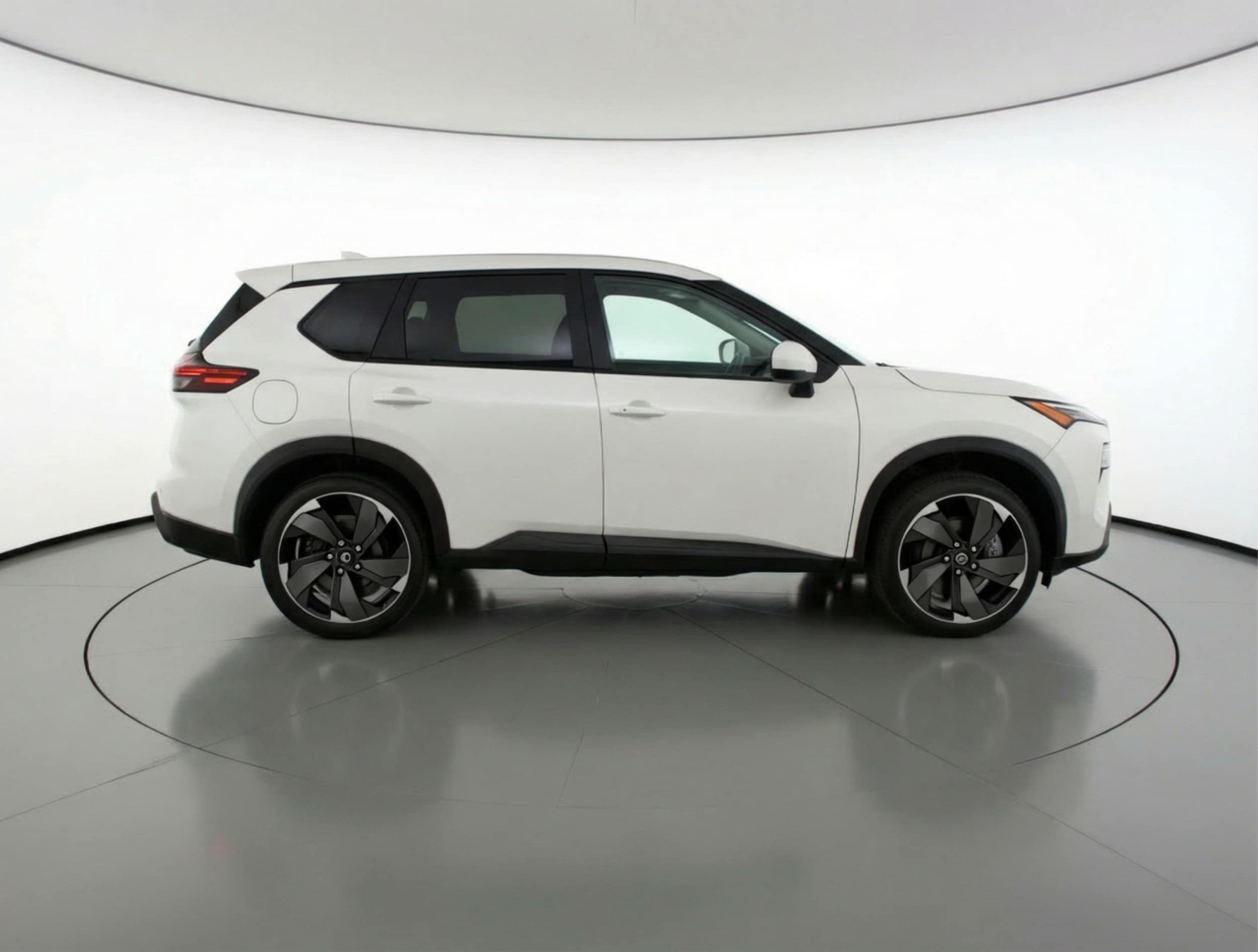 Thumbnail: 2025 Nissan Rogue - 10