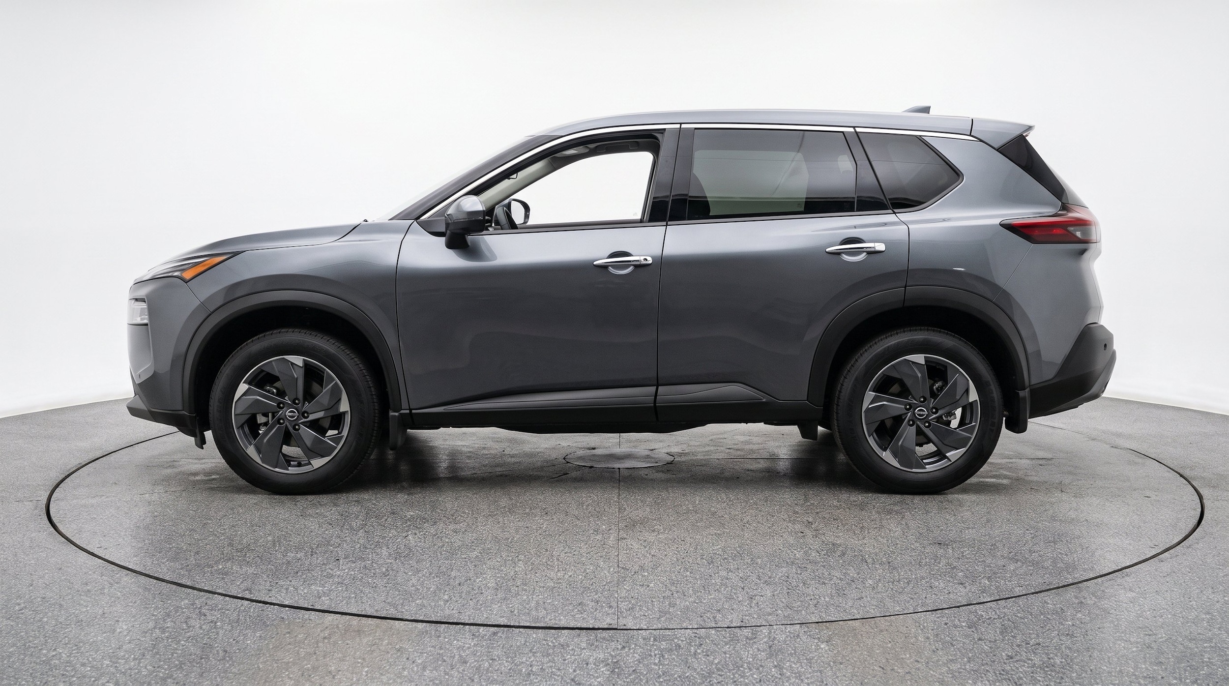 Thumbnail: 2025 Nissan Rogue - 5