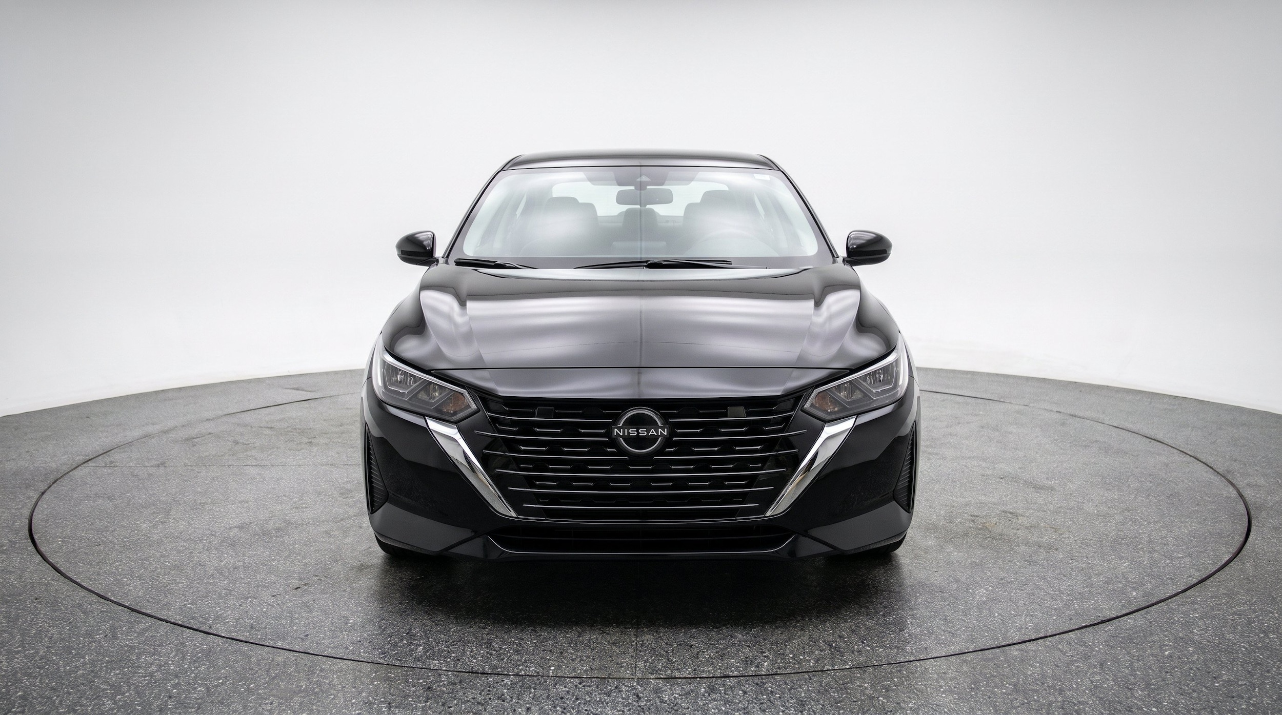 Thumbnail: 2025 Nissan Sentra - 2