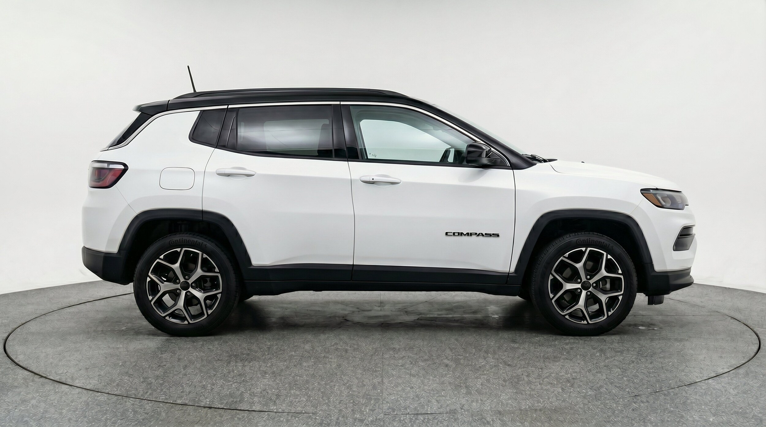 Thumbnail: 2025 Jeep Compass - 10