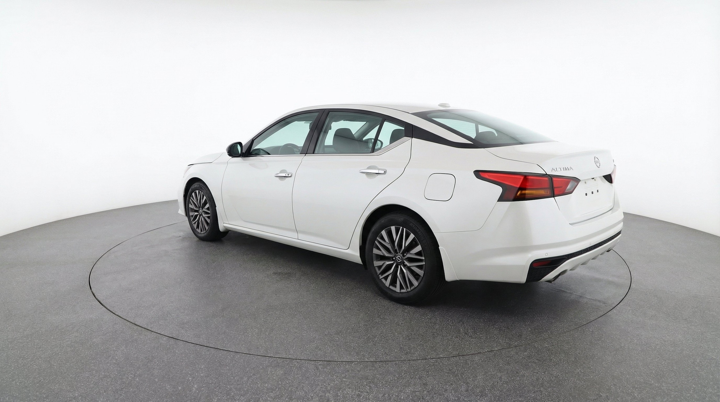 Thumbnail: 2025 Nissan Altima - 6