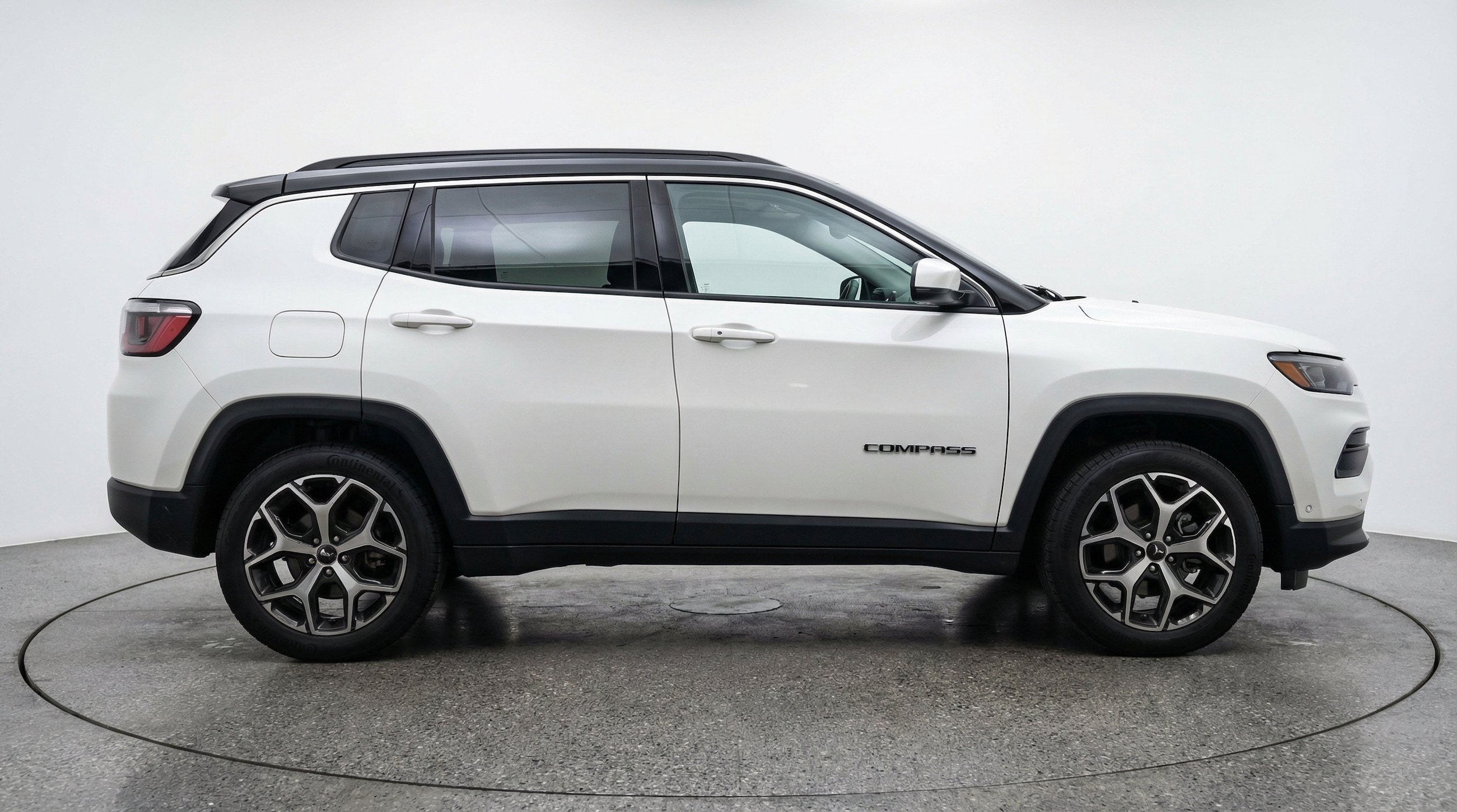 Thumbnail: 2025 Jeep Compass - 10