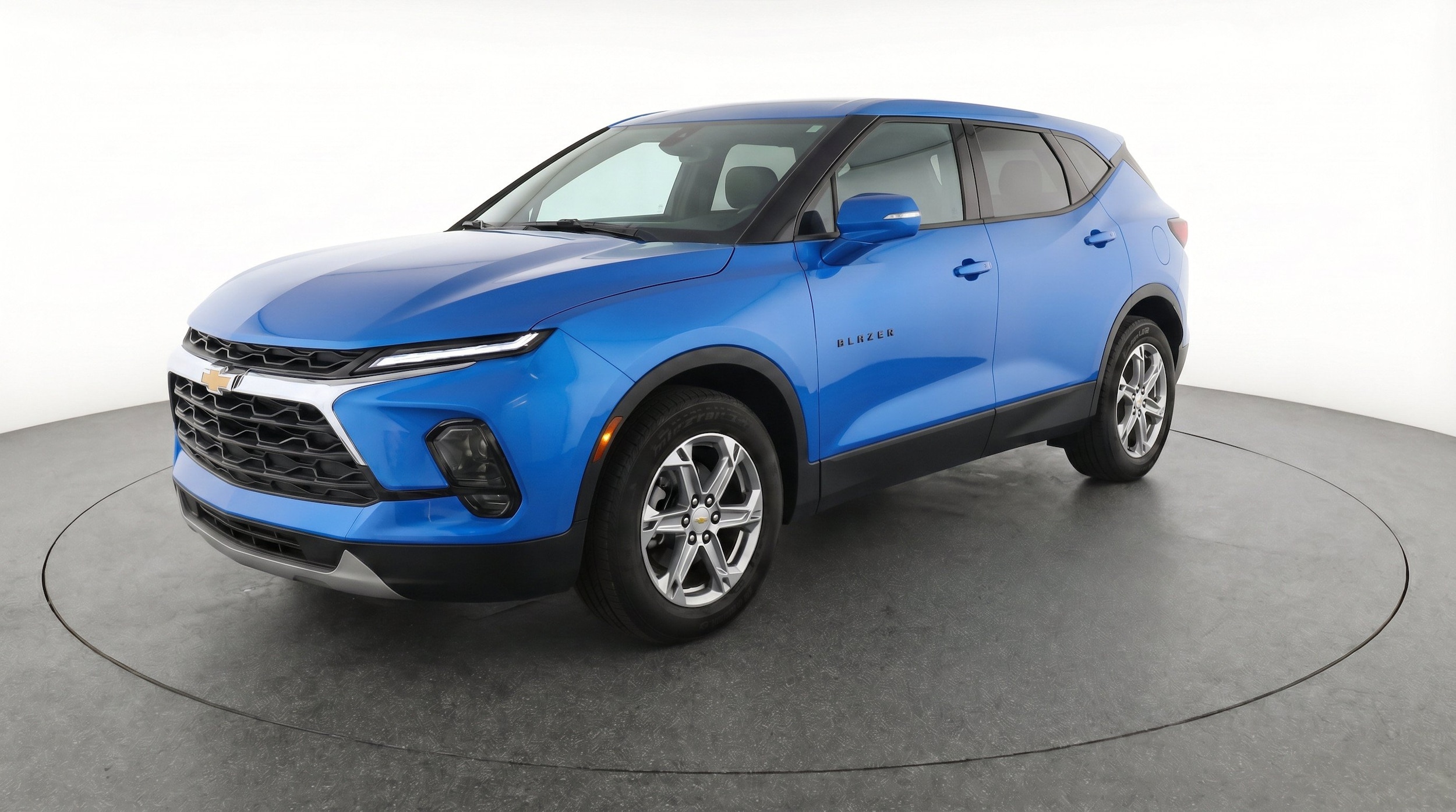 Thumbnail: 2025 Chevrolet Blazer - 3