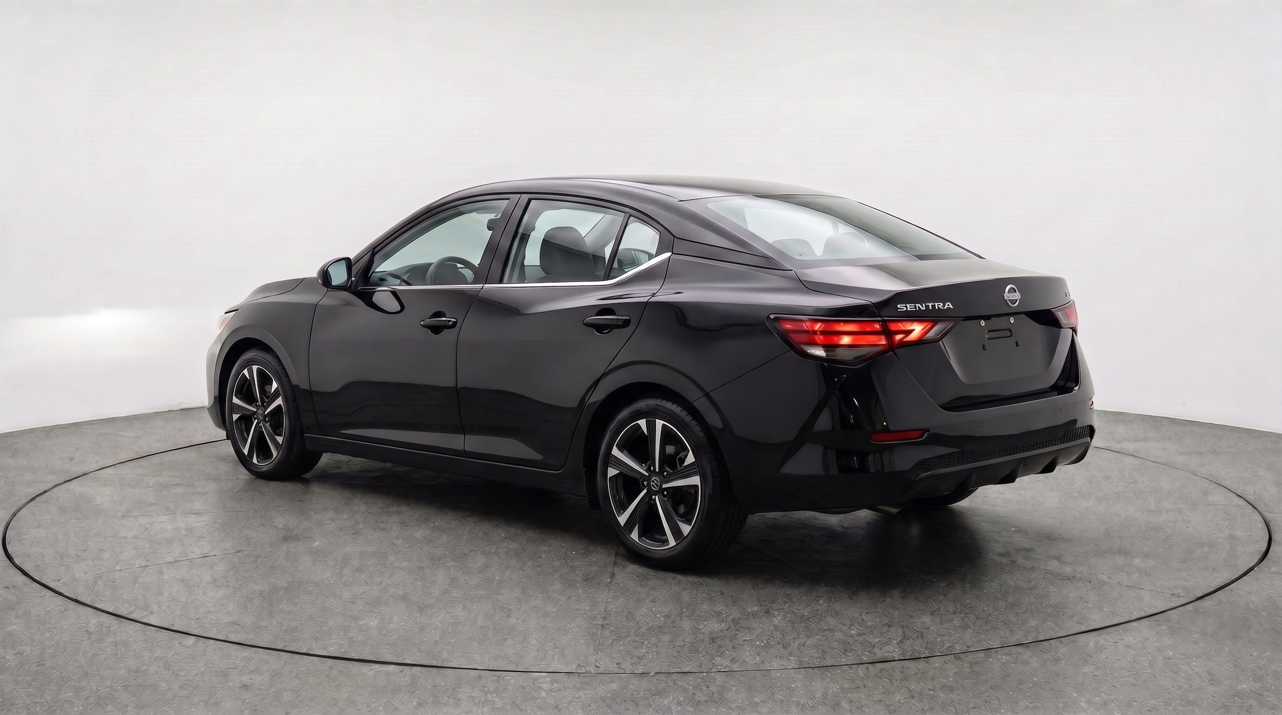 Thumbnail: 2025 Nissan Sentra - 6