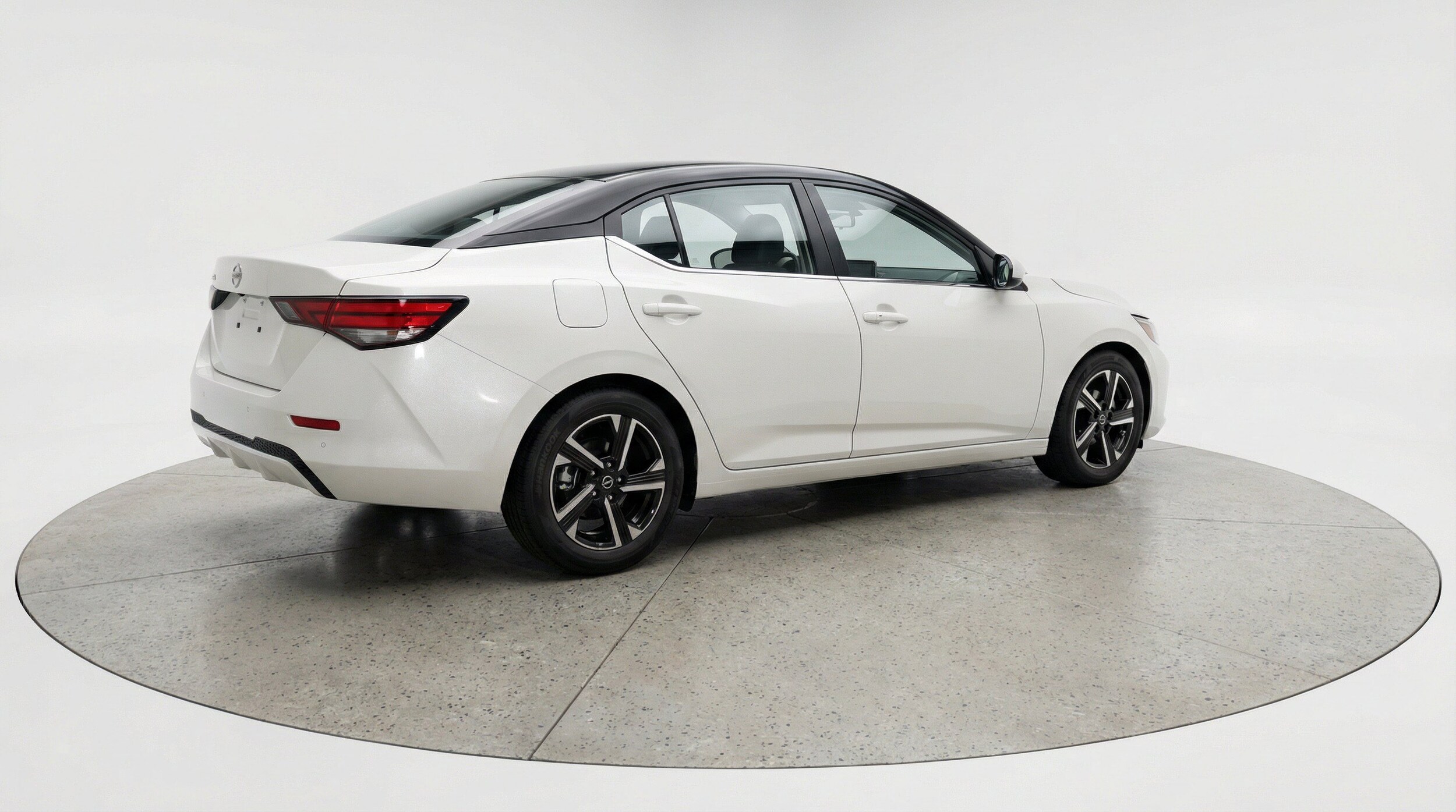 Thumbnail: 2025 Nissan Sentra - 9
