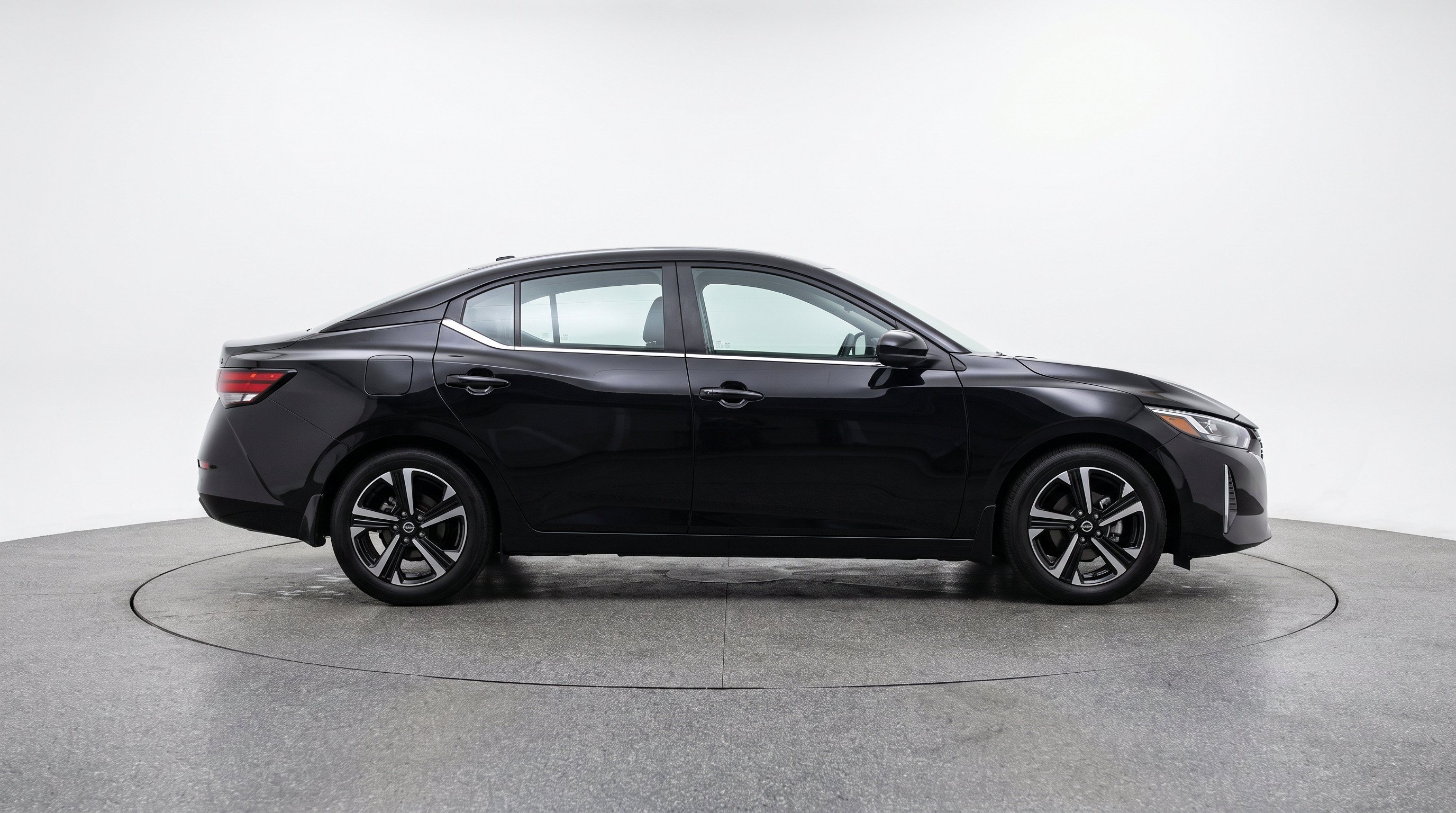 Thumbnail: 2025 Nissan Sentra - 10