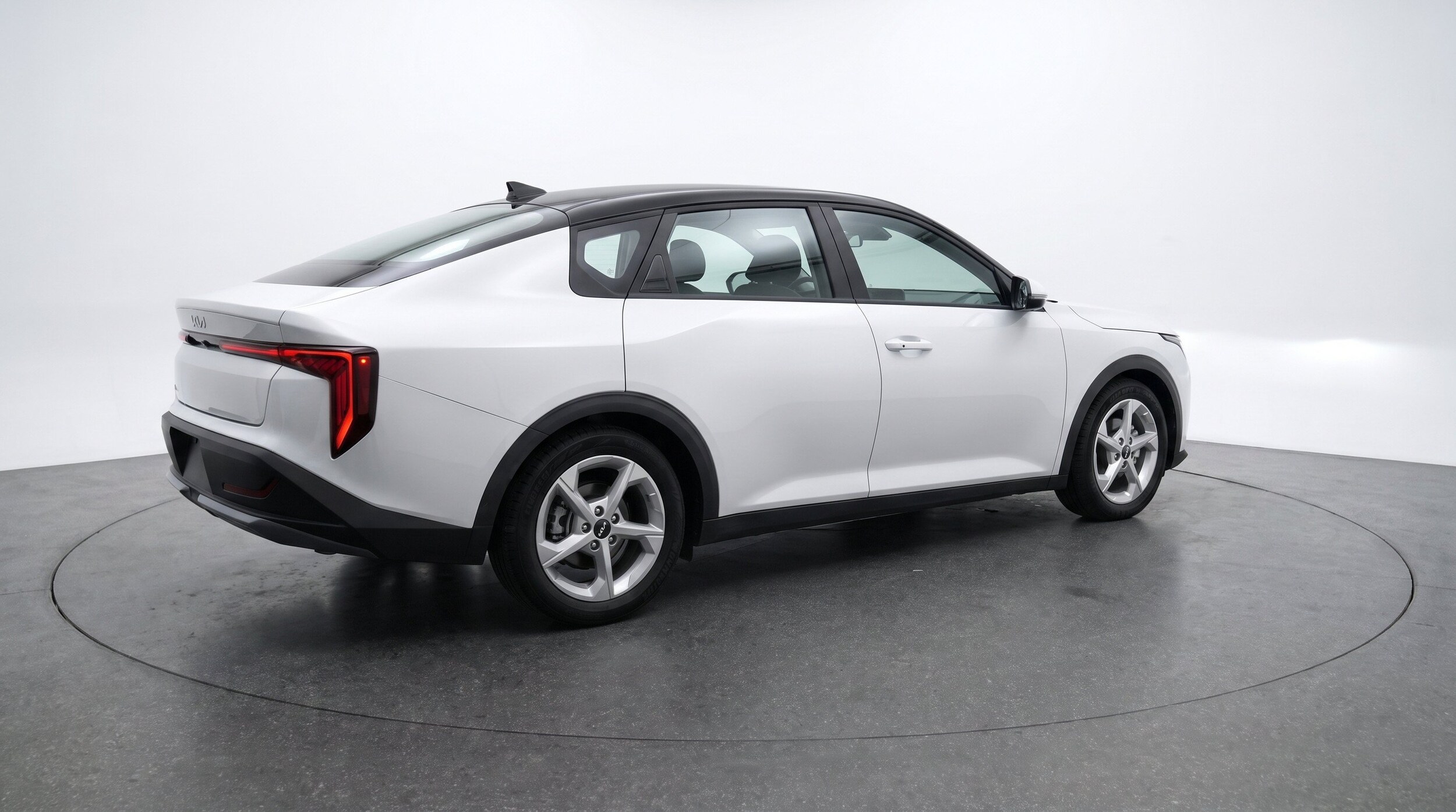 Thumbnail: 2025 Kia K4 - 9