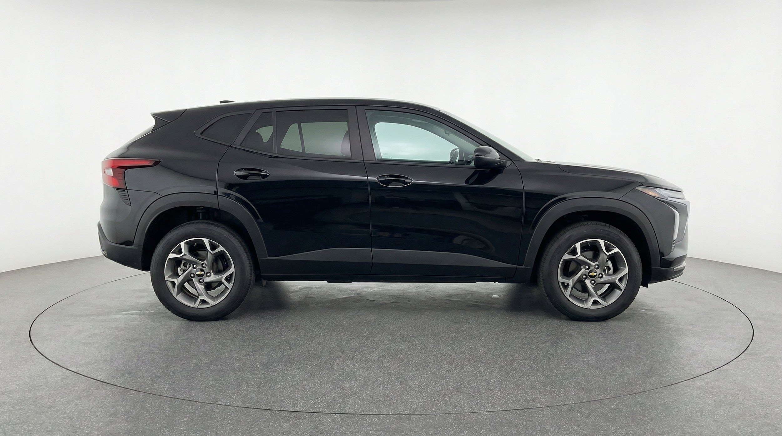 Thumbnail: 2025 Chevrolet Trax - 11