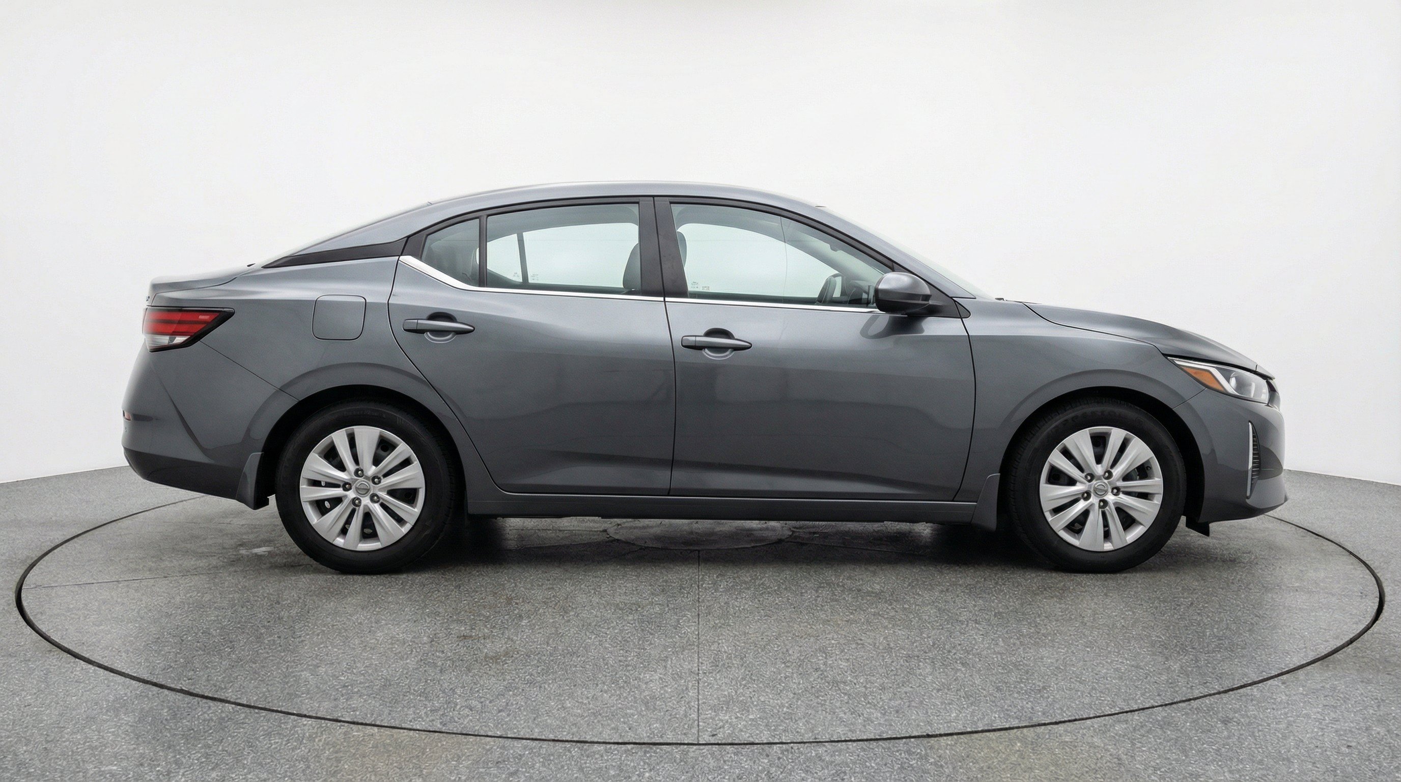 Thumbnail: 2025 Nissan Sentra - 10