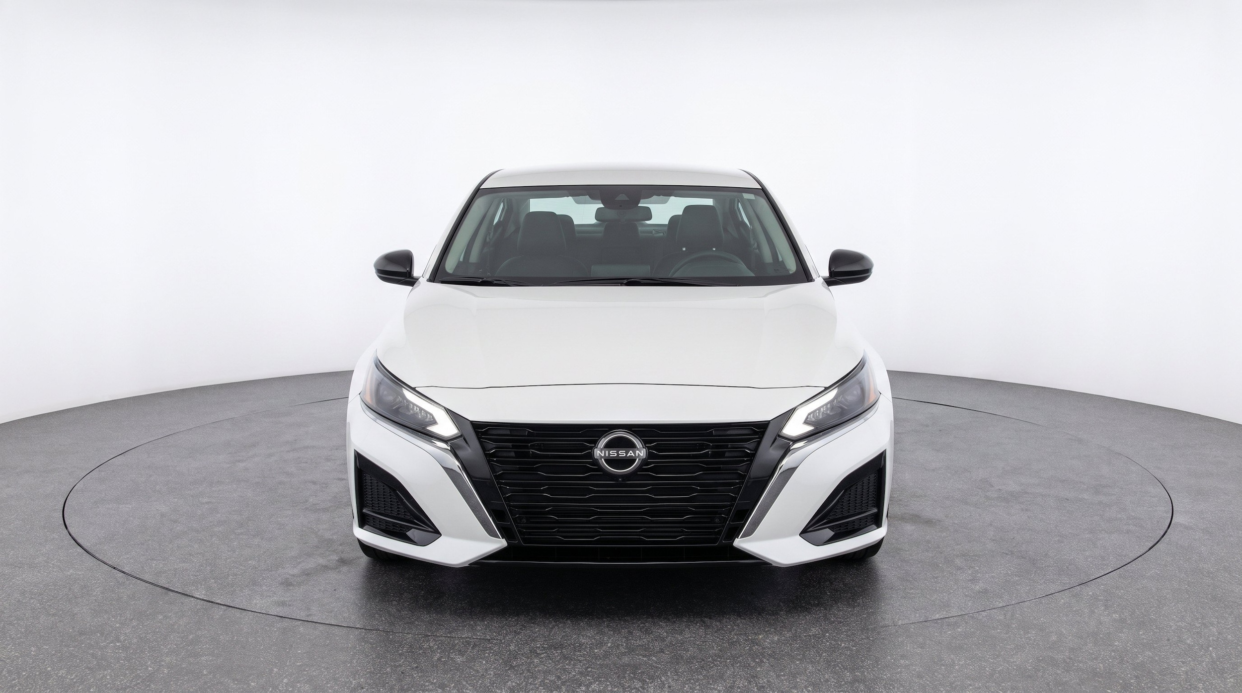 Thumbnail: 2025 Nissan Altima - 2