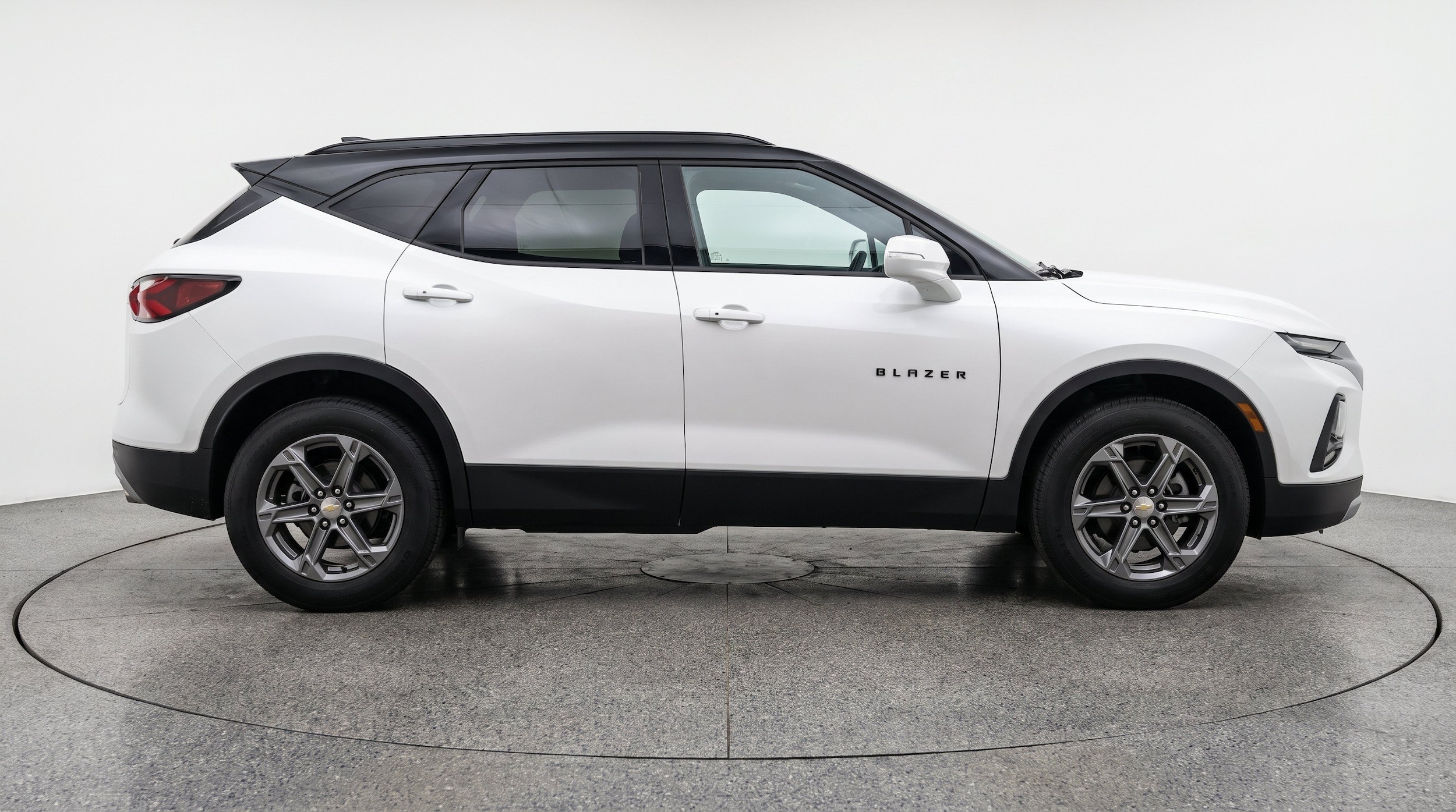 Thumbnail: 2026 Chevrolet Blazer - 10